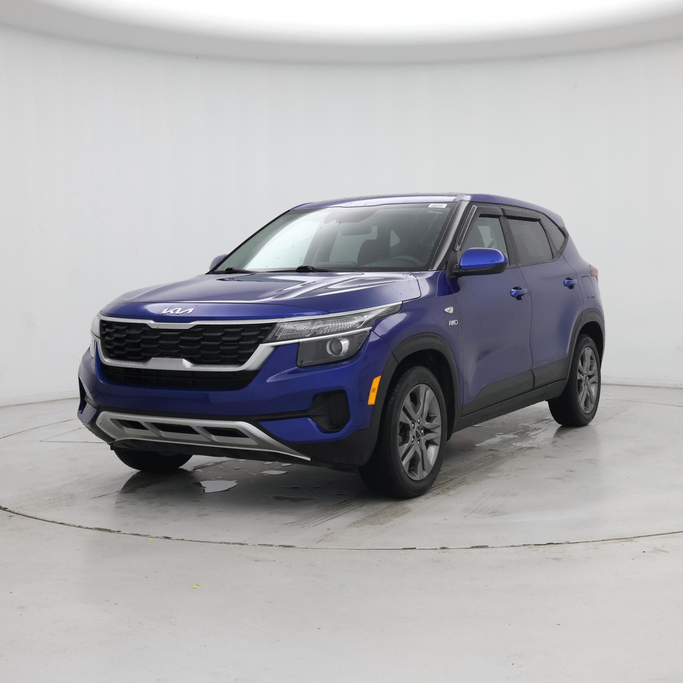 Thumbnail: 2022 Kia Seltos - 4