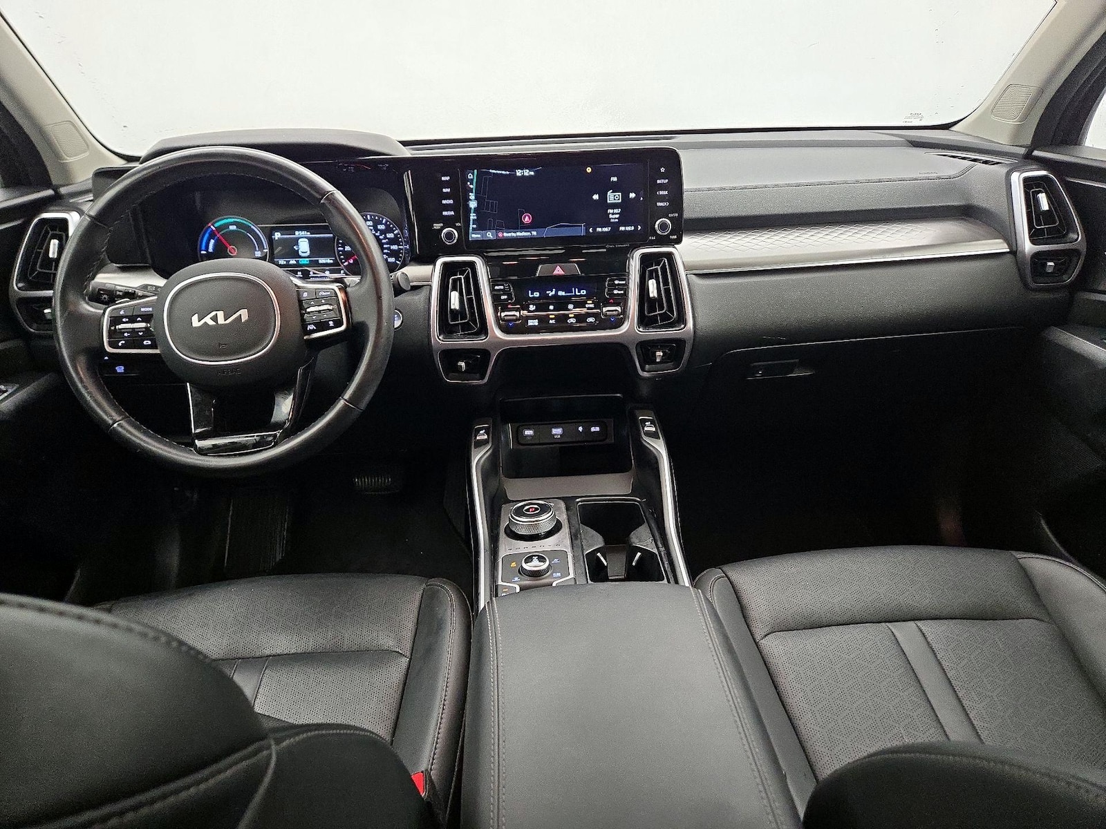 2023 Kia Sorento EX Hybrid - Photo 10