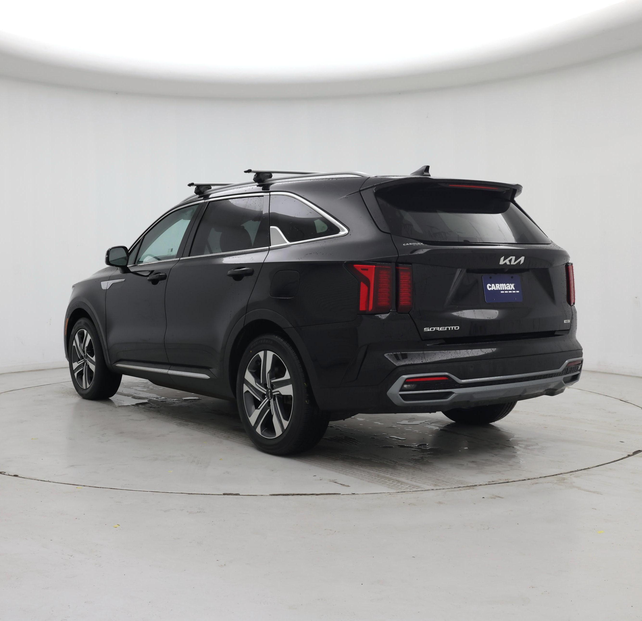 Thumbnail: 2023 Kia Sorento - 2
