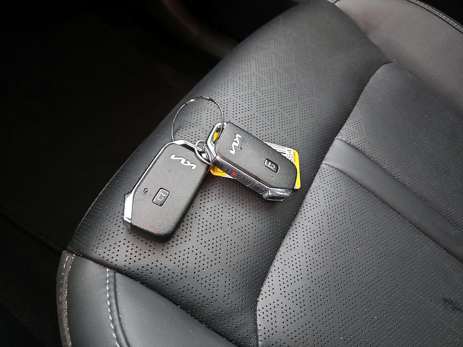 2023 Kia Sorento EX Hybrid - Photo 26