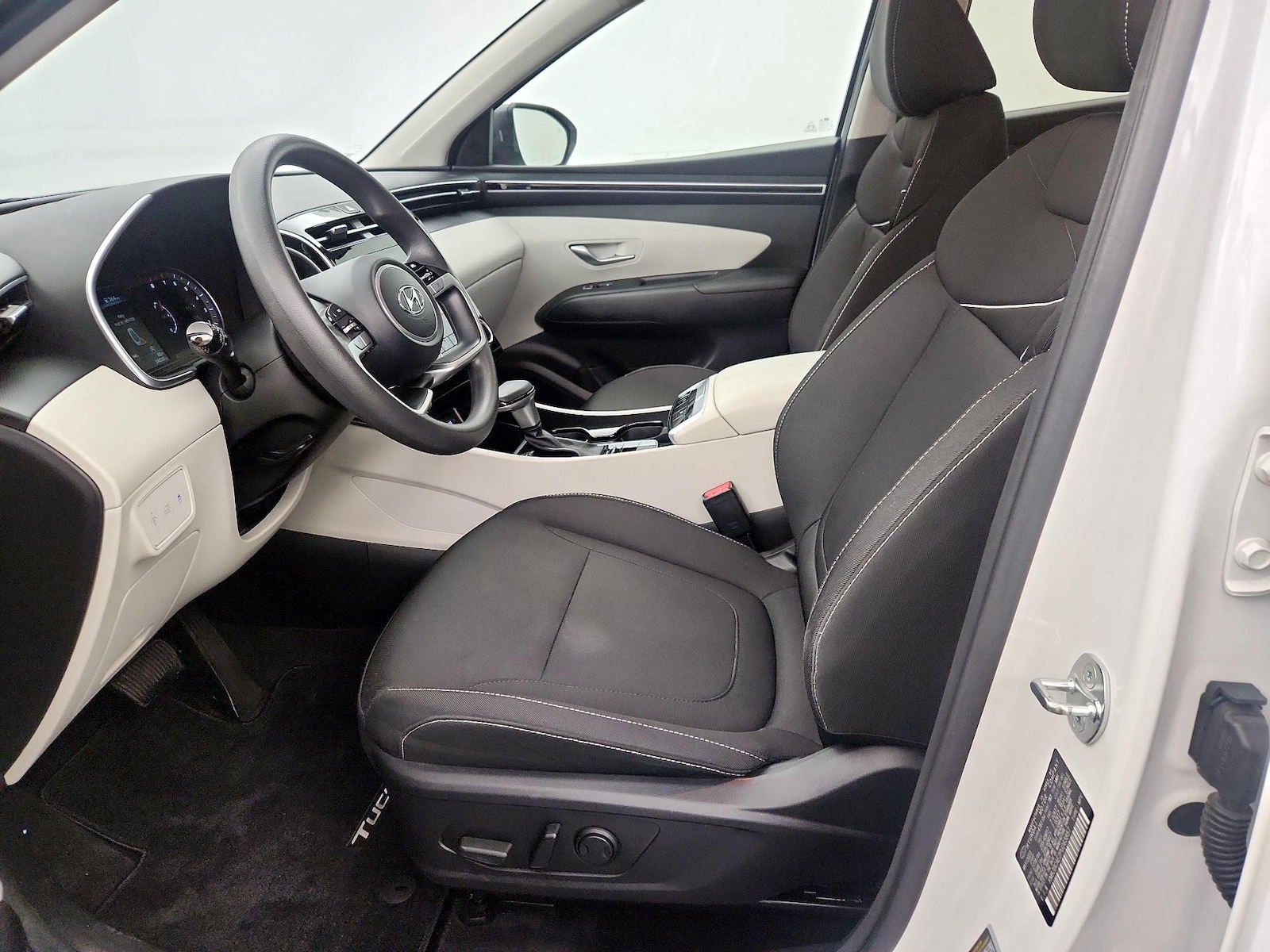 2023 Hyundai Tucson SEL - Photo 12