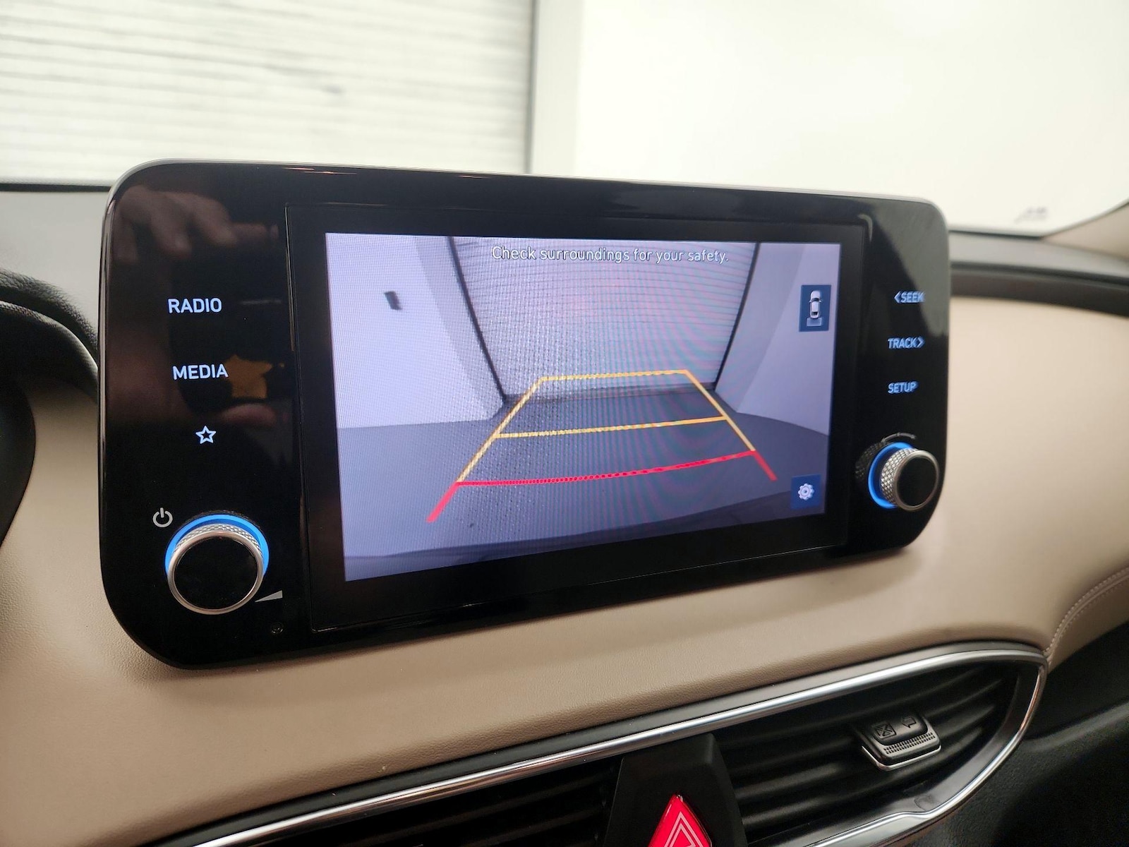 2023 Hyundai Santa Fe SE - Photo 15