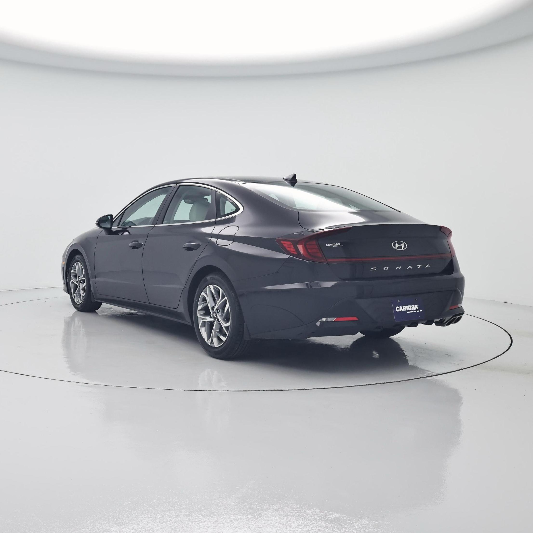 Thumbnail: 2023 Hyundai Sonata - 2