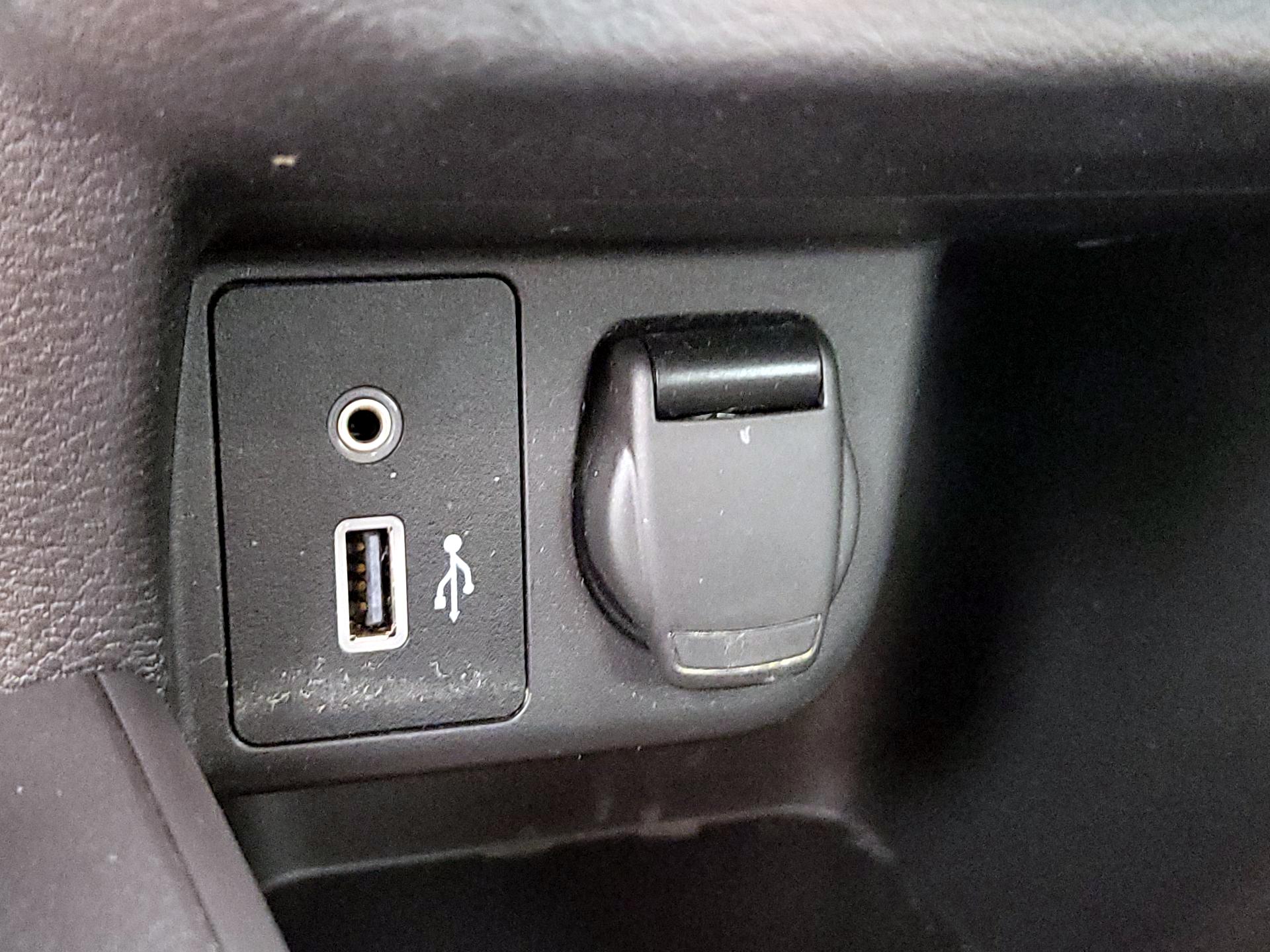 Thumbnail: 2022 Nissan Versa - 17
