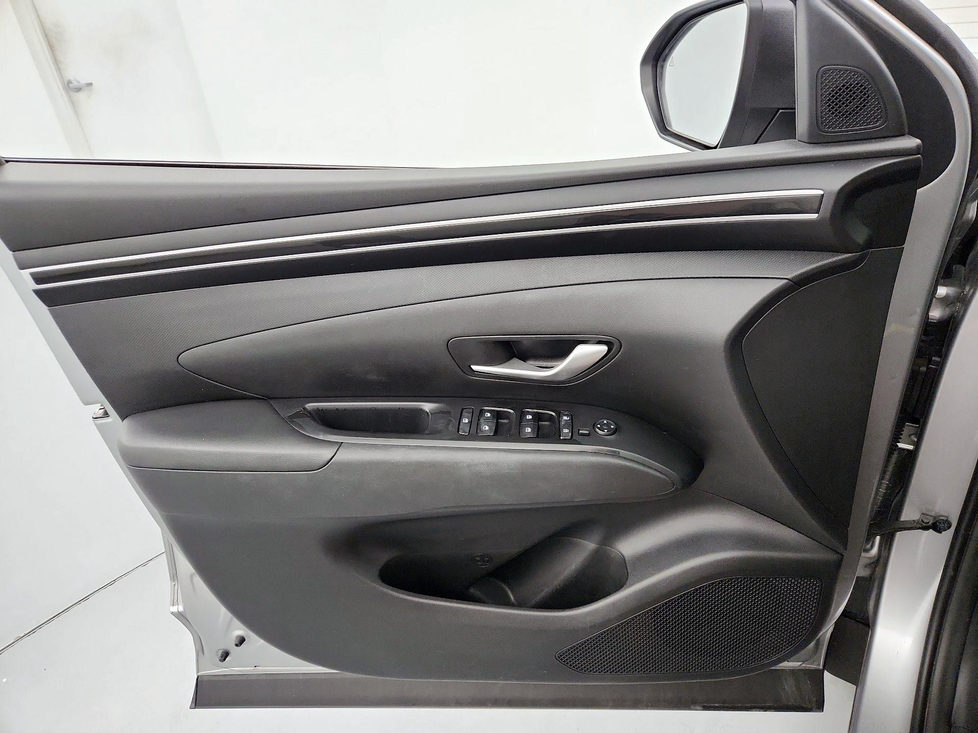 Thumbnail: 2022 Hyundai Tucson - 12