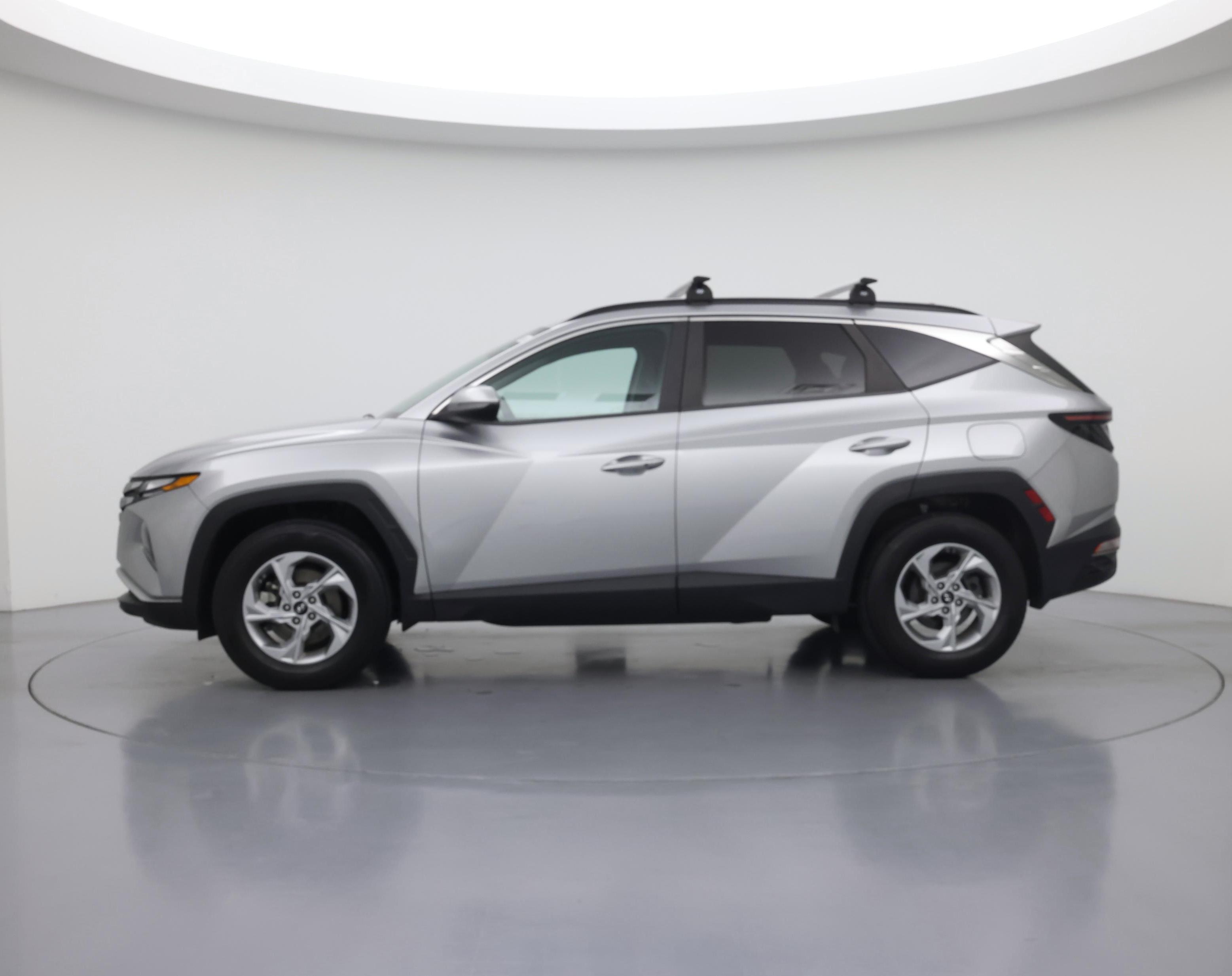Thumbnail: 2022 Hyundai Tucson - 3