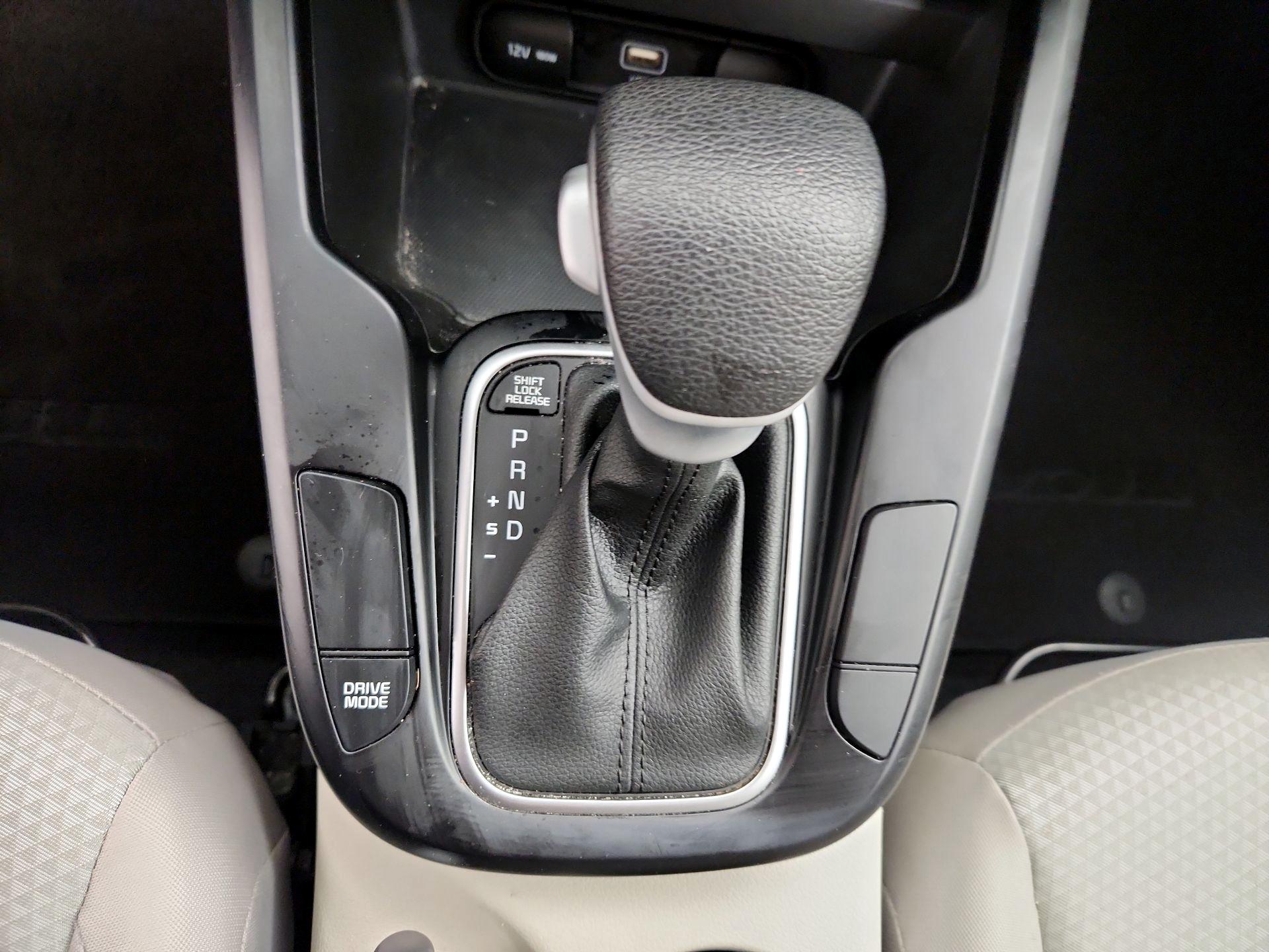 Thumbnail: 2023 Kia Soul - 17