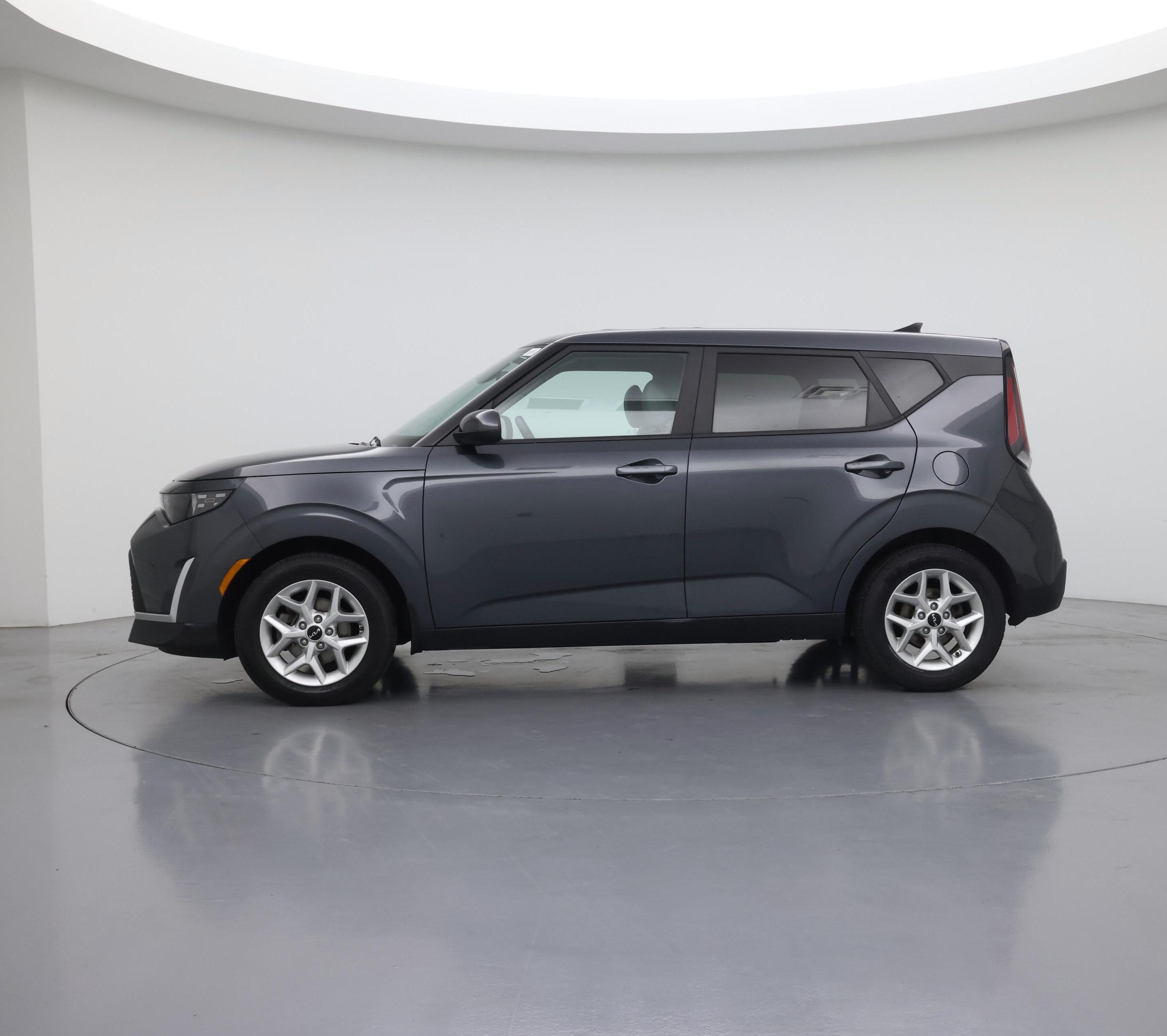 Thumbnail: 2023 Kia Soul - 3