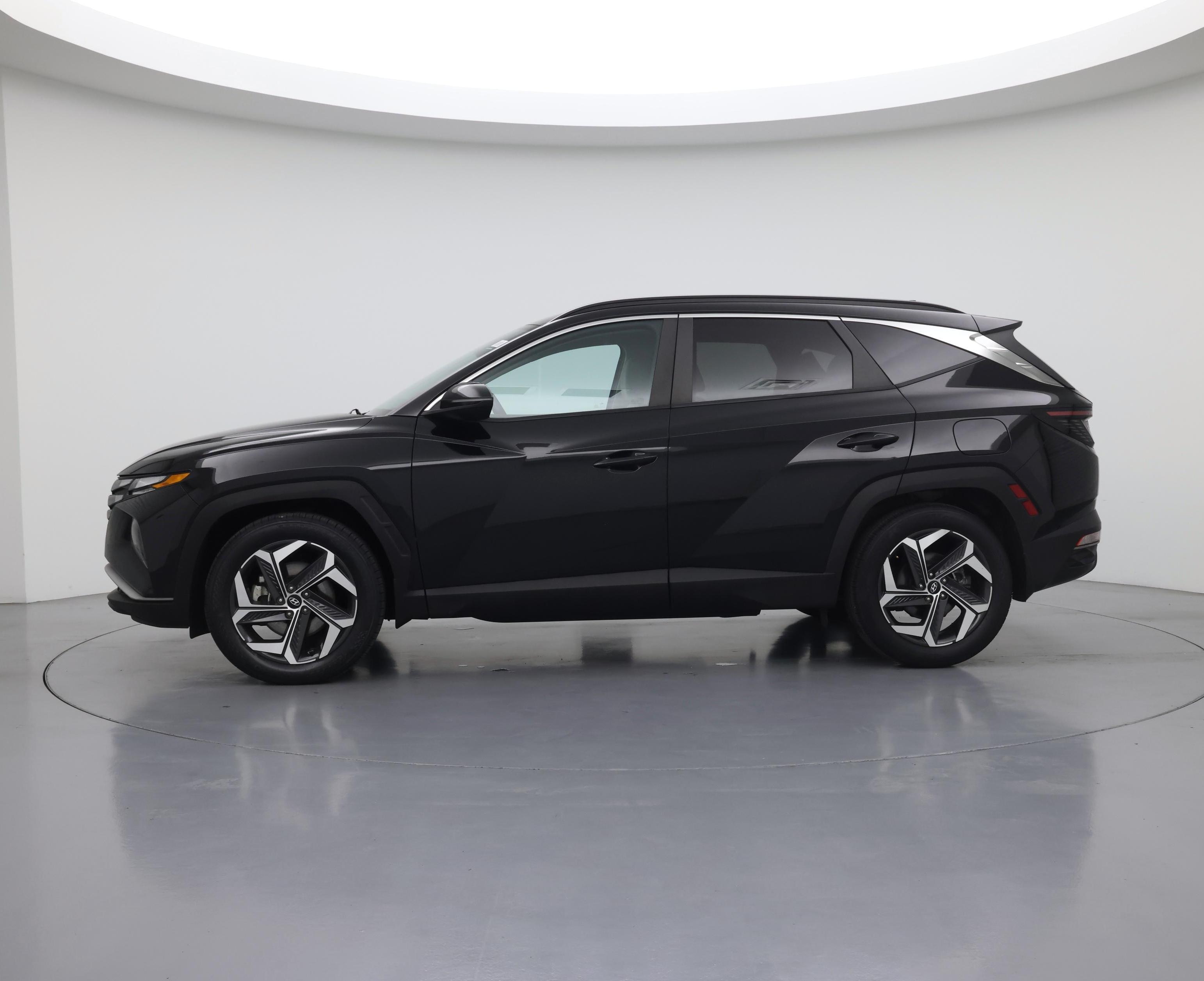 Thumbnail: 2023 Hyundai Tucson - 3
