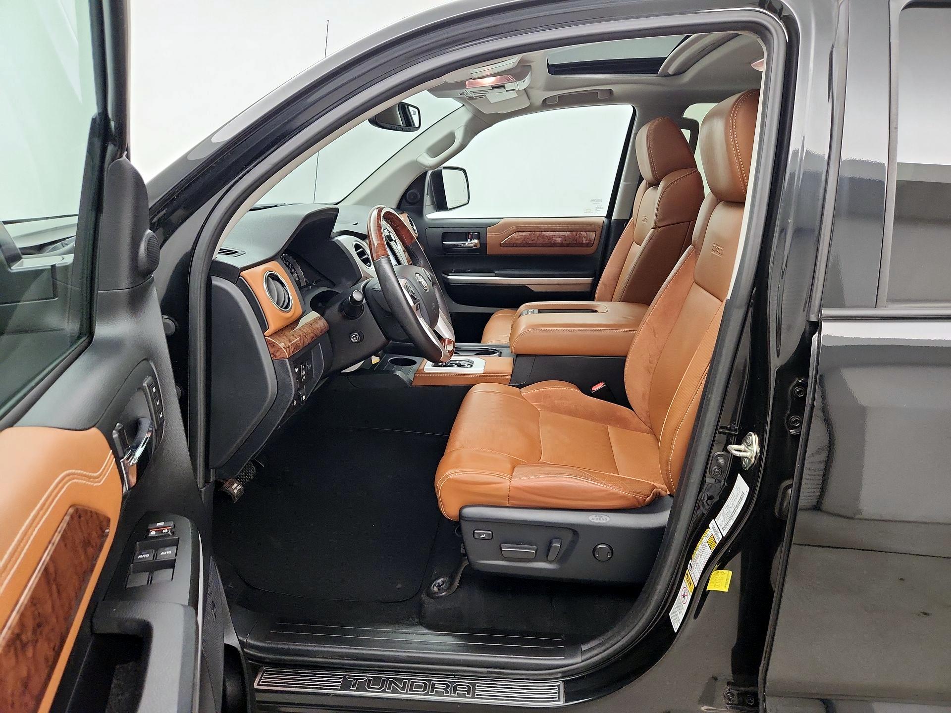 Thumbnail: 2017 Toyota Tundra - 11