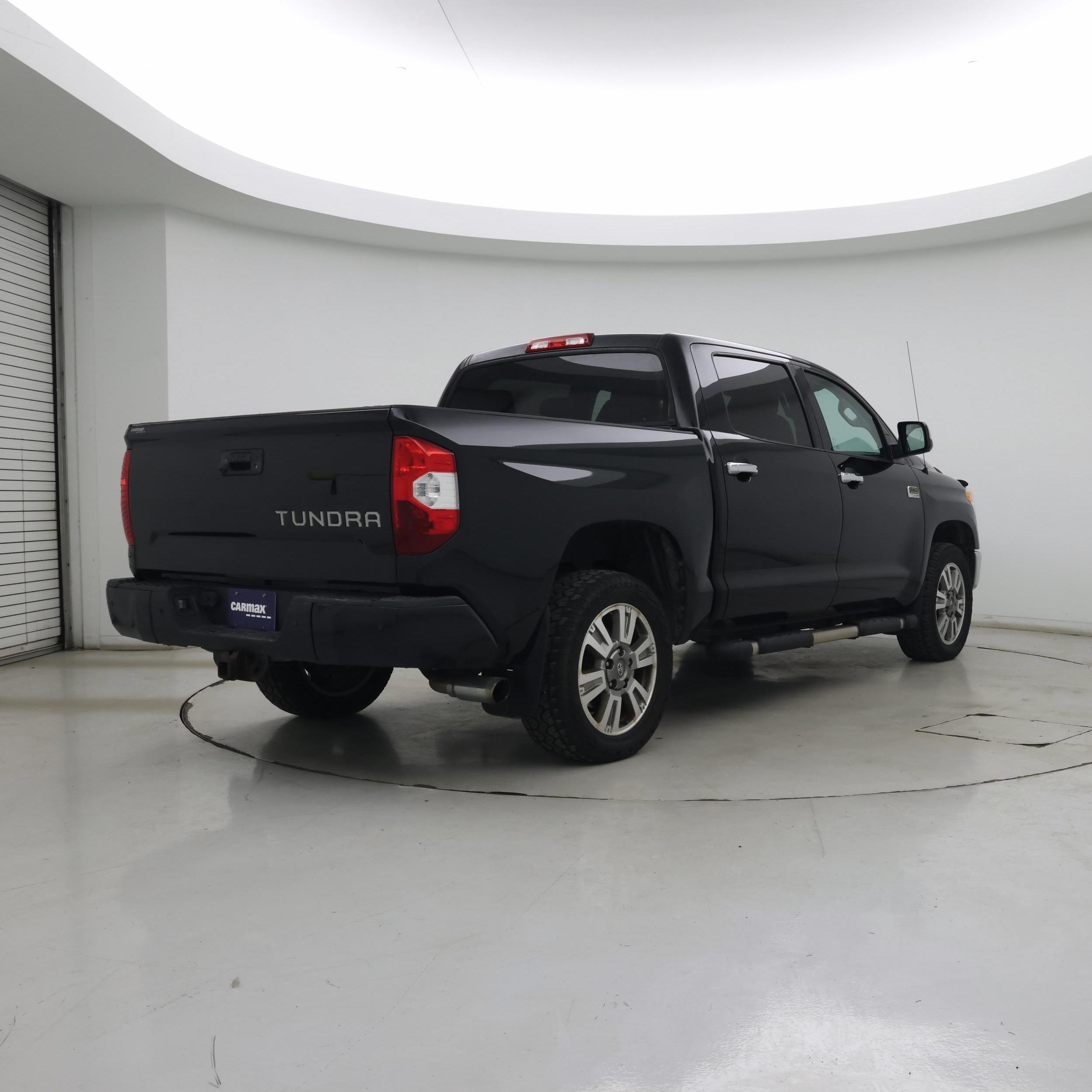 Thumbnail: 2017 Toyota Tundra - 8