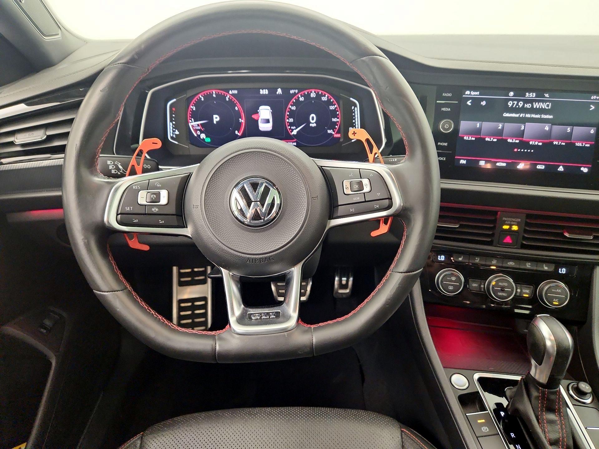 Thumbnail: 2021 Volkswagen Jetta - 10