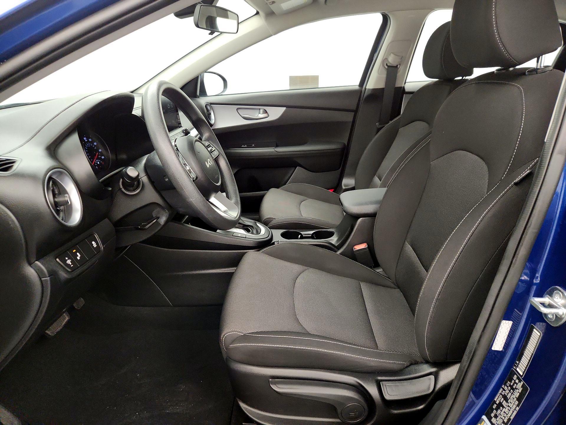 Thumbnail: 2023 Kia Forte - 11