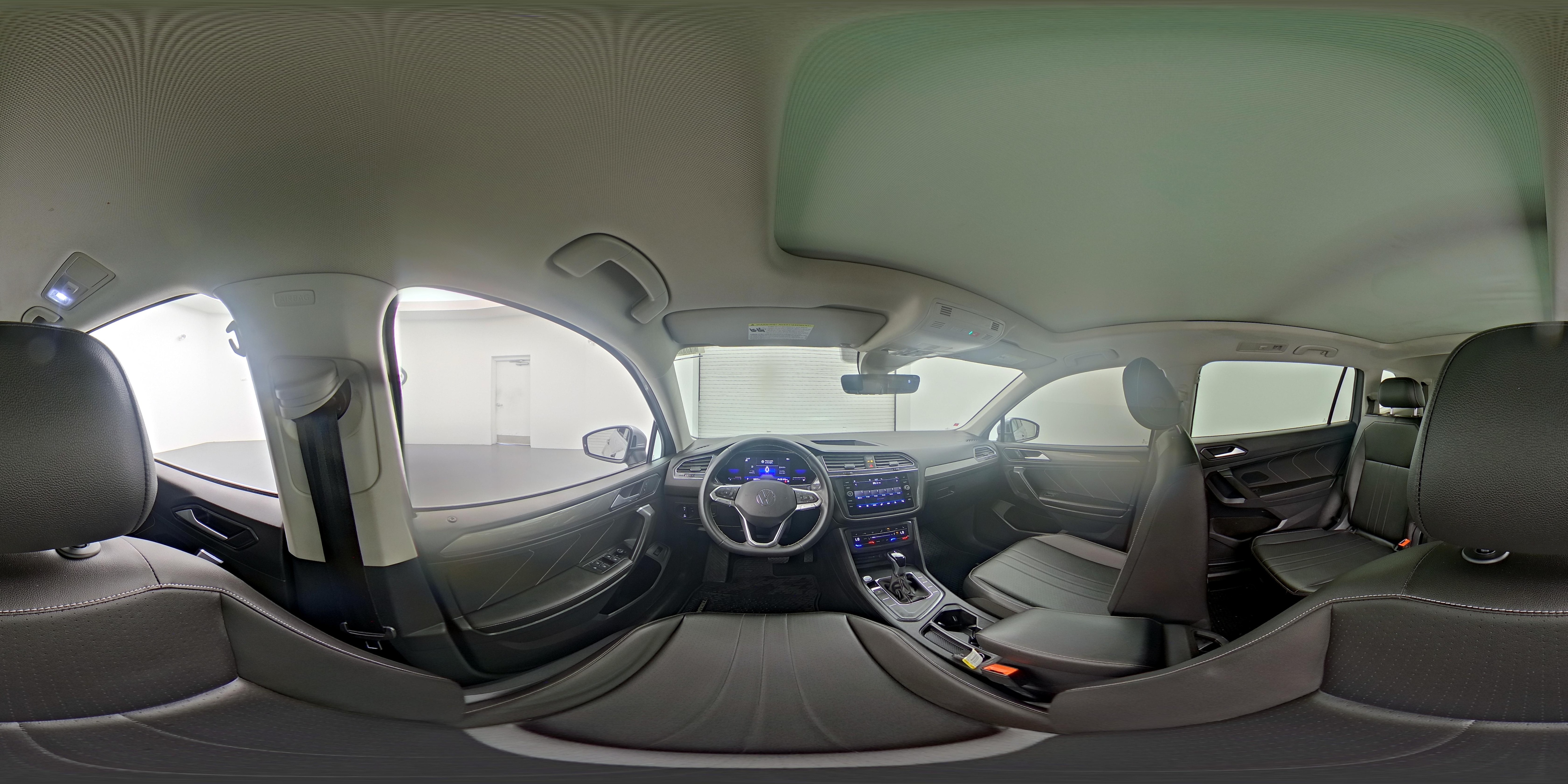 2022 Volkswagen Tiguan SE - Photo 27