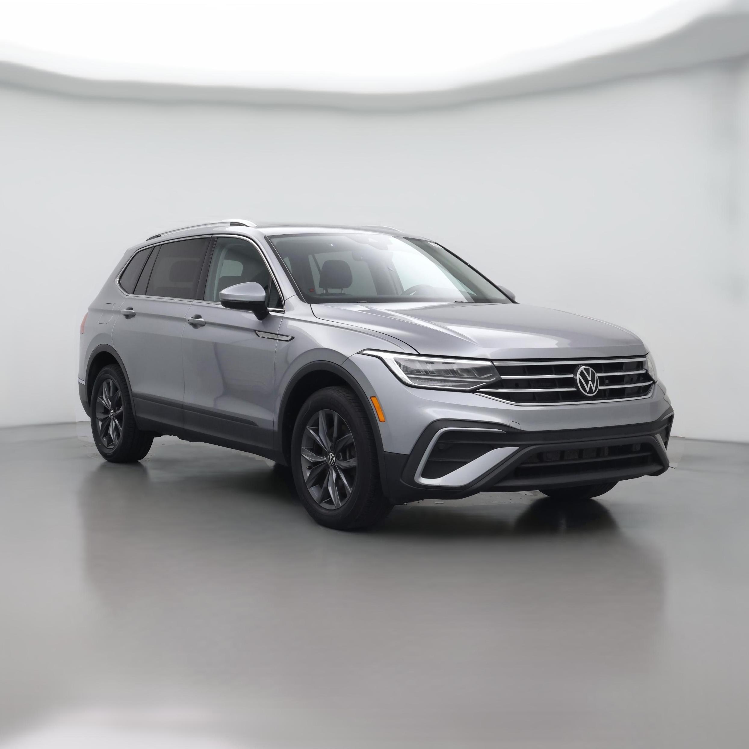 Thumbnail: 2022 Volkswagen Tiguan - 1
