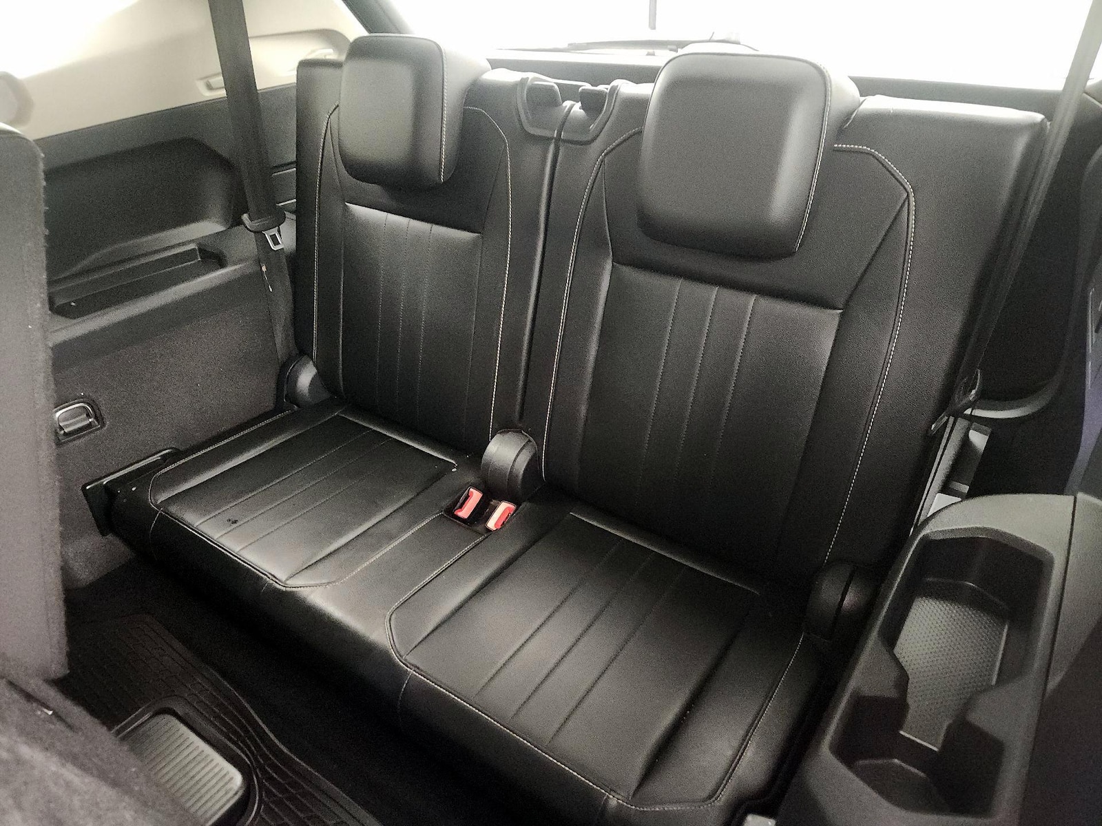 2022 Volkswagen Tiguan SE - Photo 21