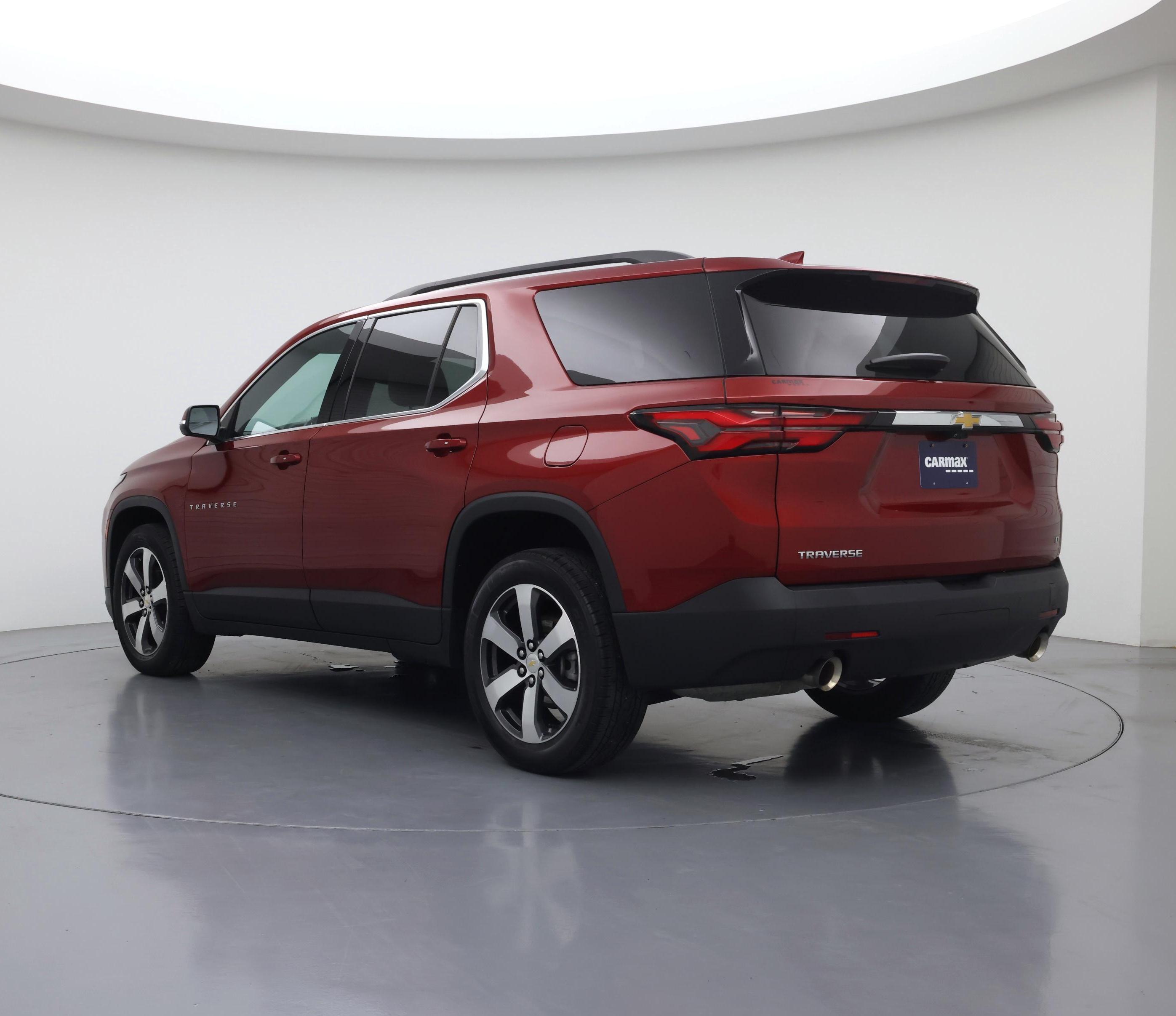 Thumbnail: 2023 Chevrolet Traverse - 2
