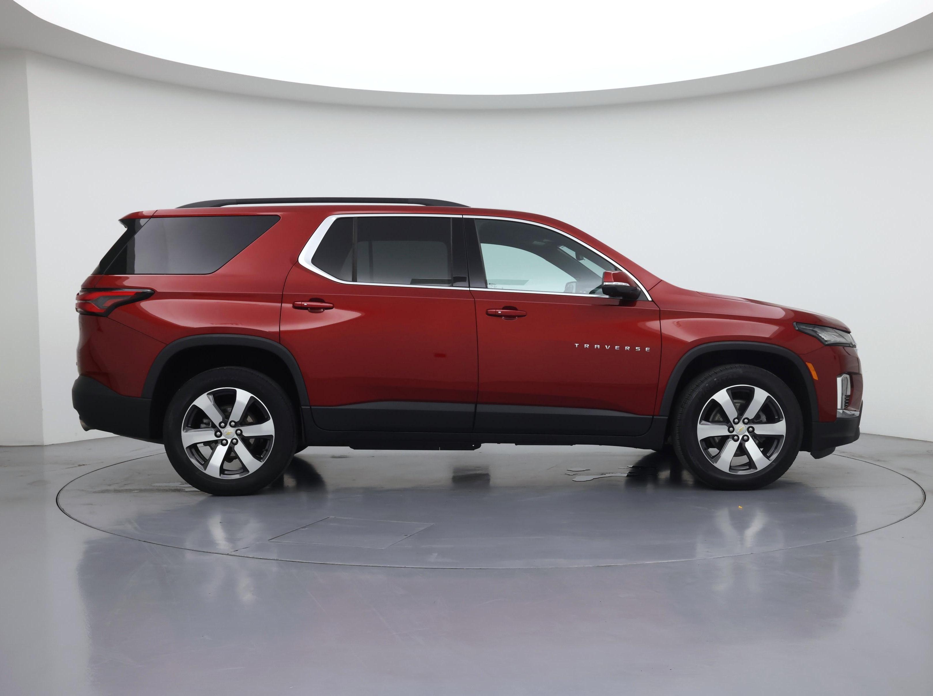 Thumbnail: 2023 Chevrolet Traverse - 7