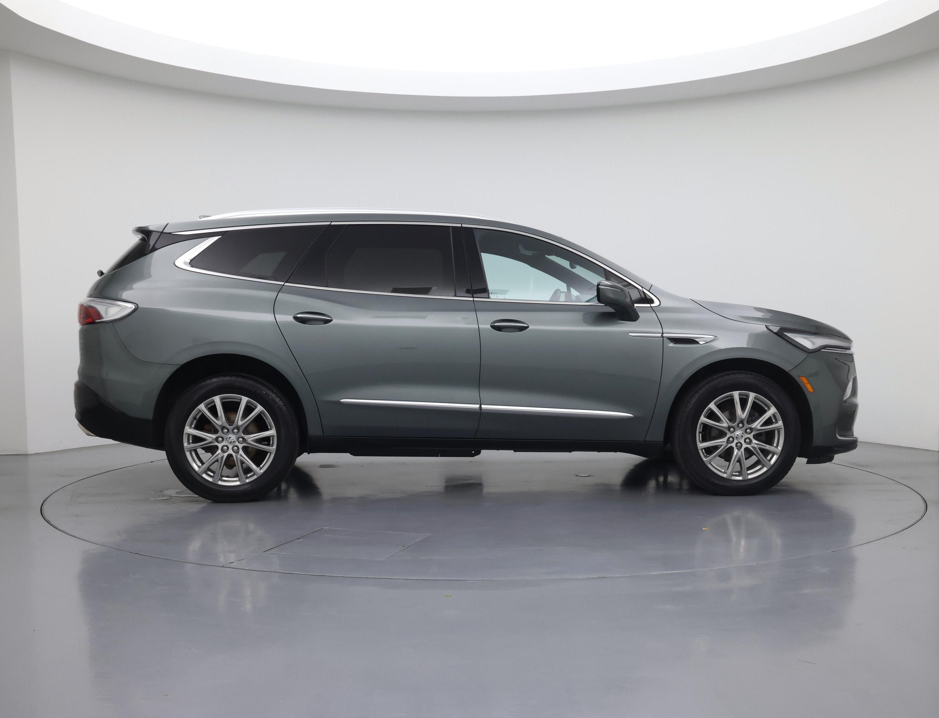 Thumbnail: 2023 Buick Enclave - 7