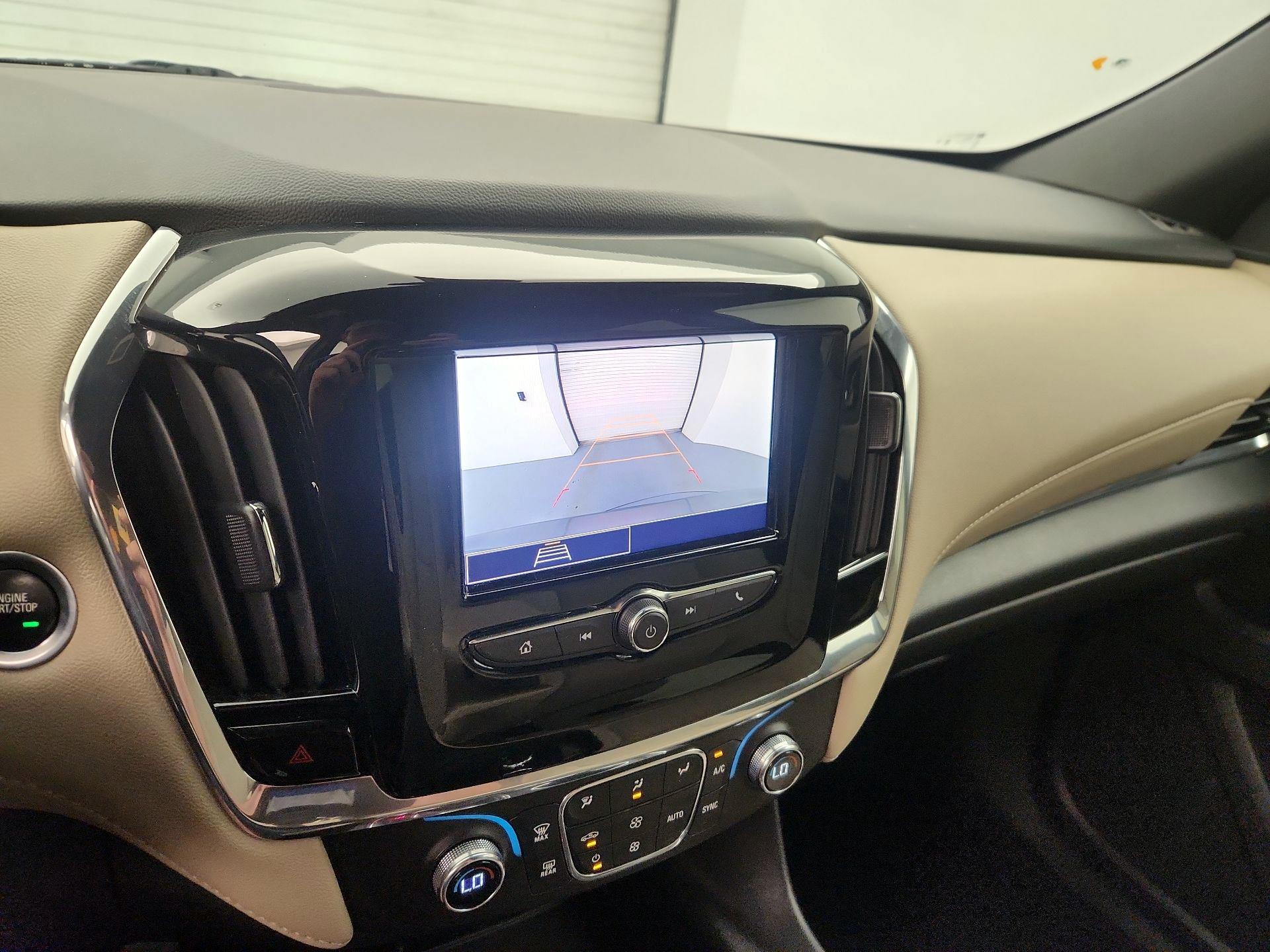 Thumbnail: 2023 Chevrolet Traverse - 14