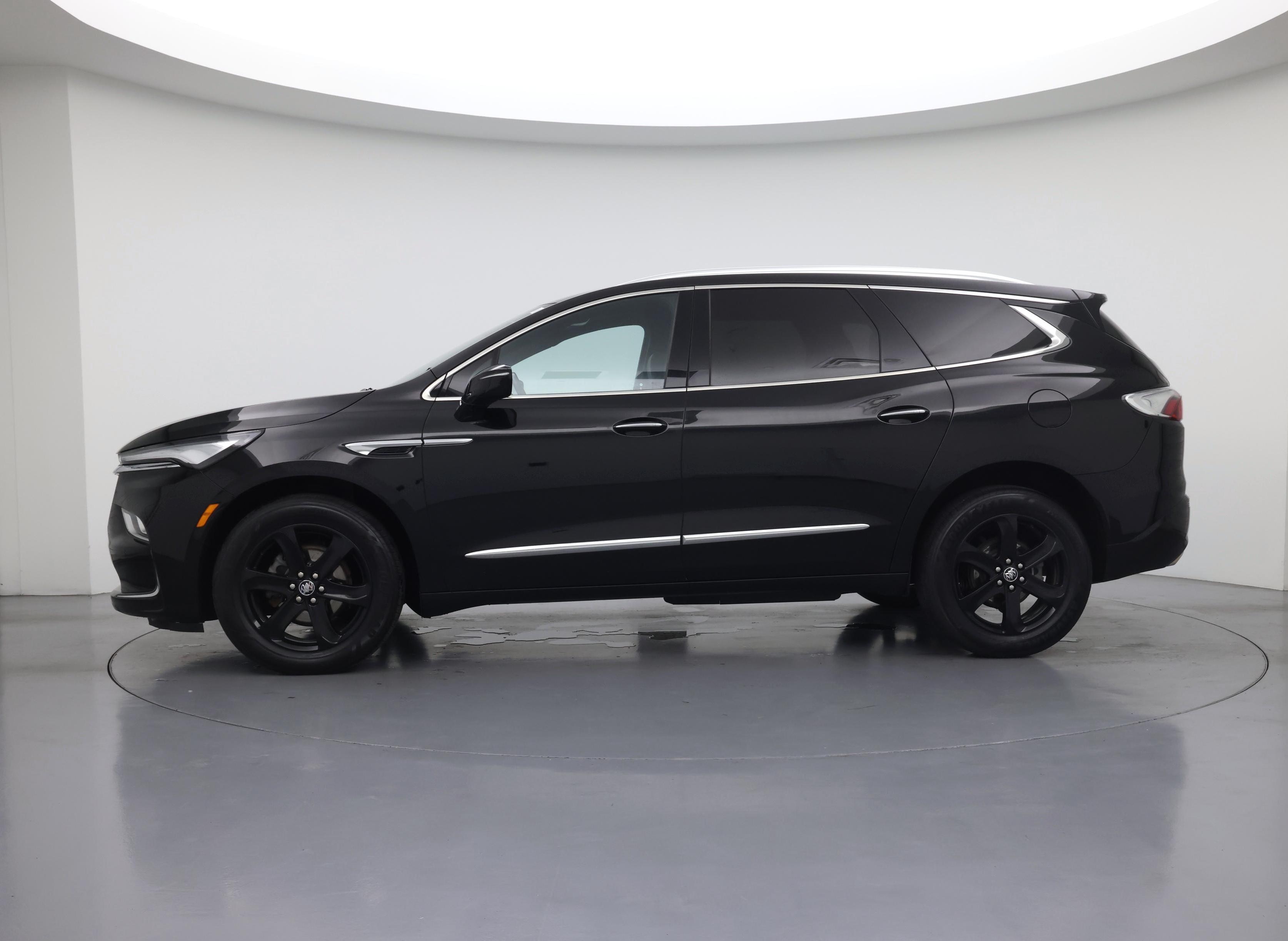 Thumbnail: 2023 Buick Enclave - 3