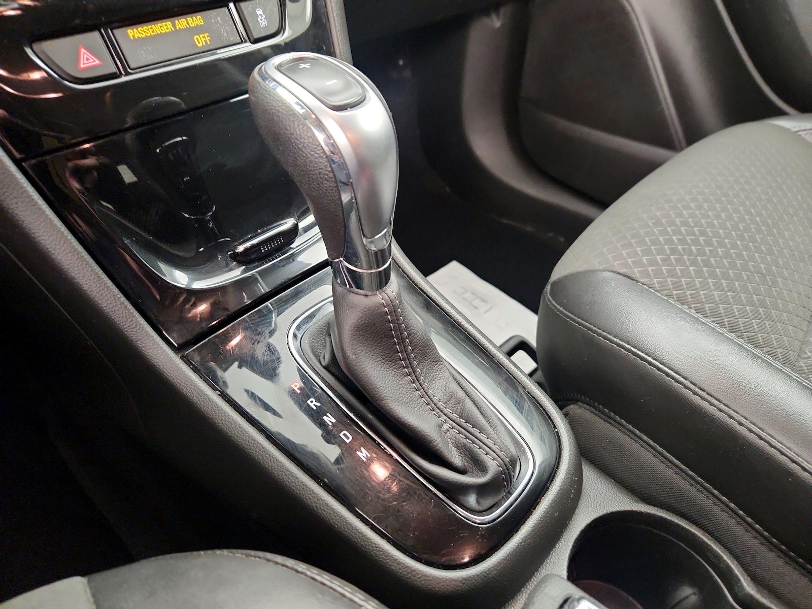 2020 Buick Encore Preferred - Photo 18