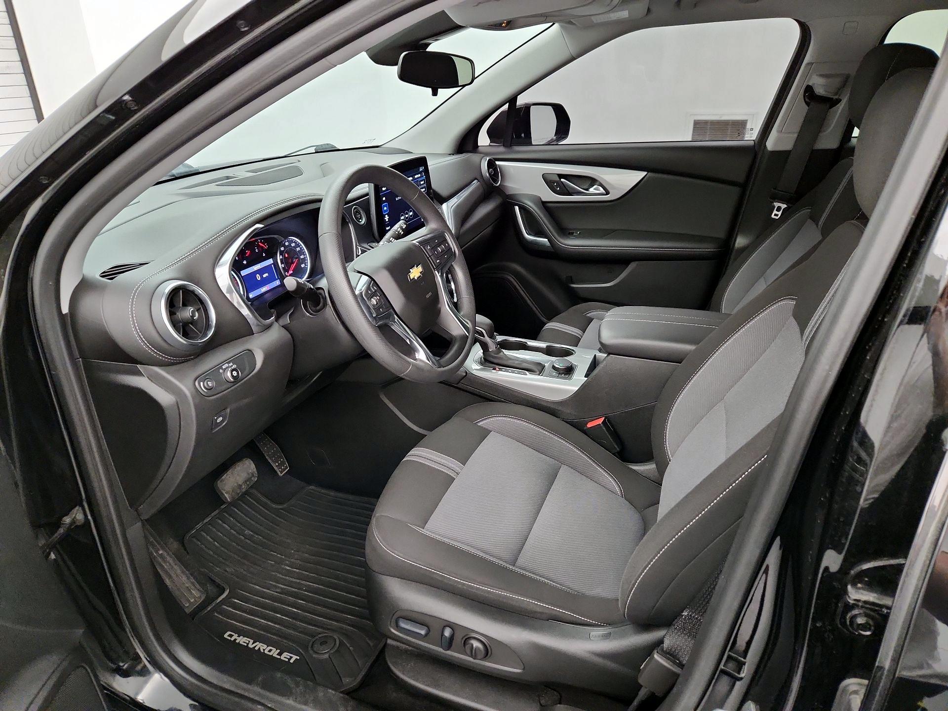 Thumbnail: 2023 Chevrolet Blazer - 11