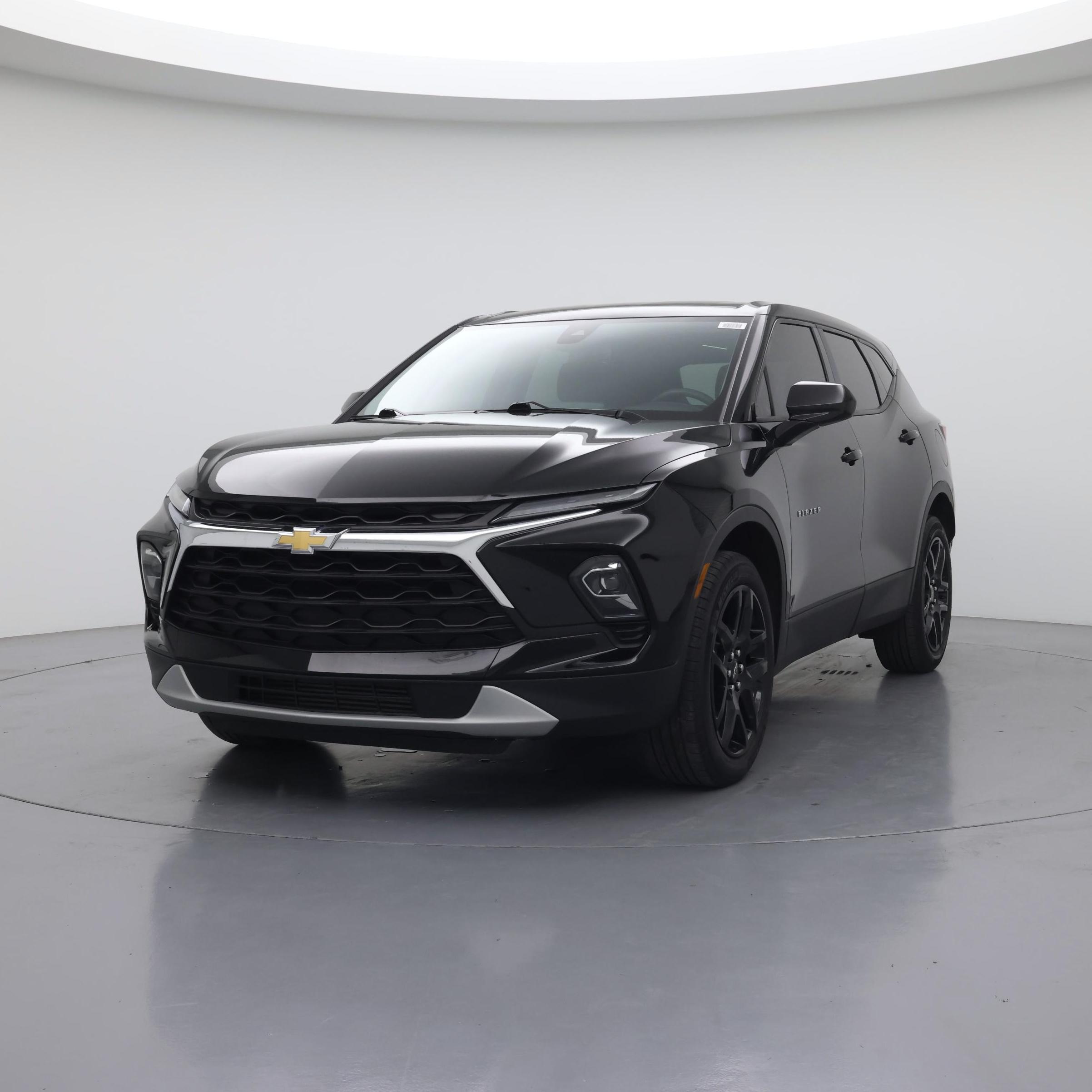 Thumbnail: 2023 Chevrolet Blazer - 4