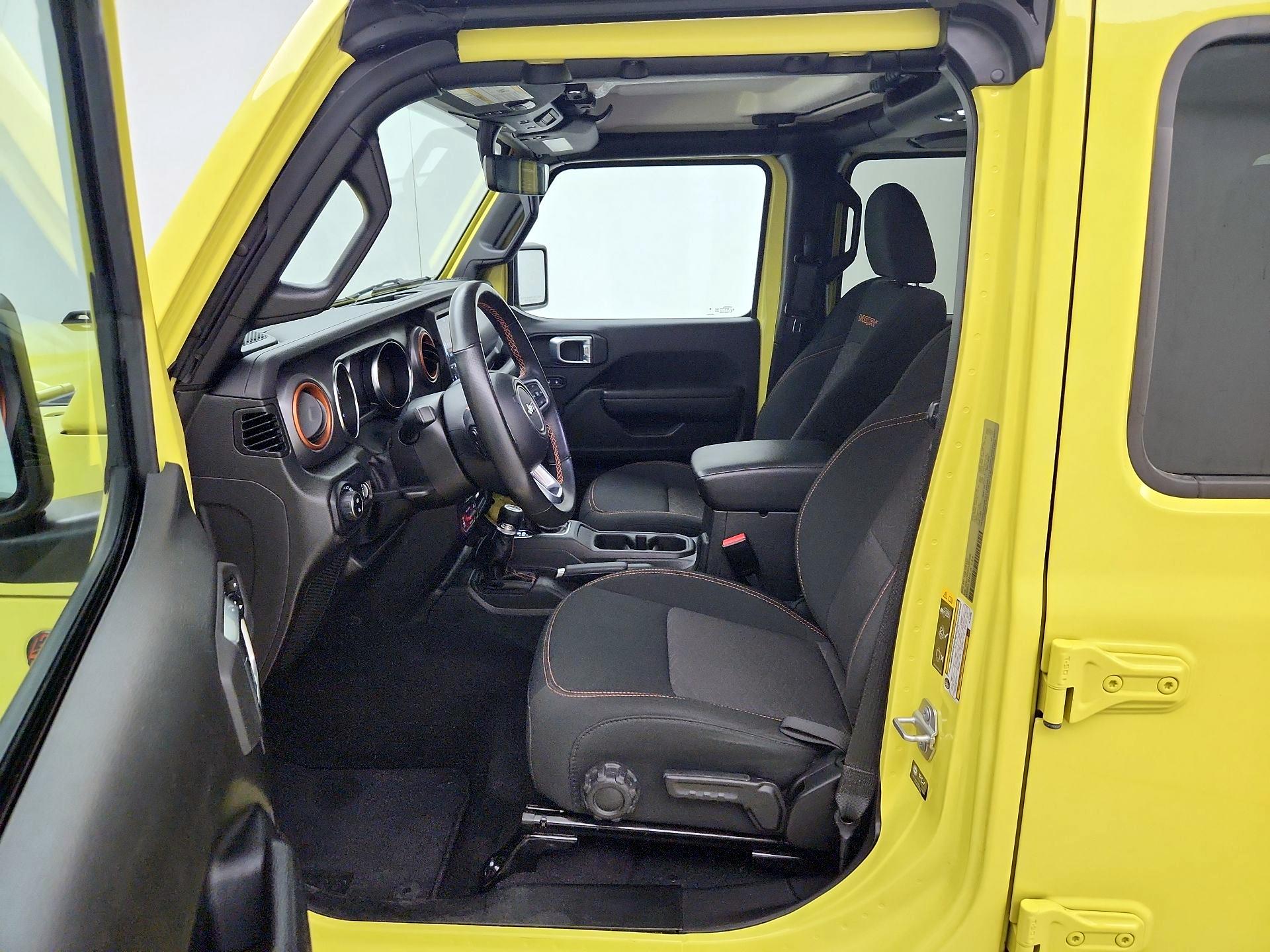 Thumbnail: 2023 Jeep Gladiator - 11