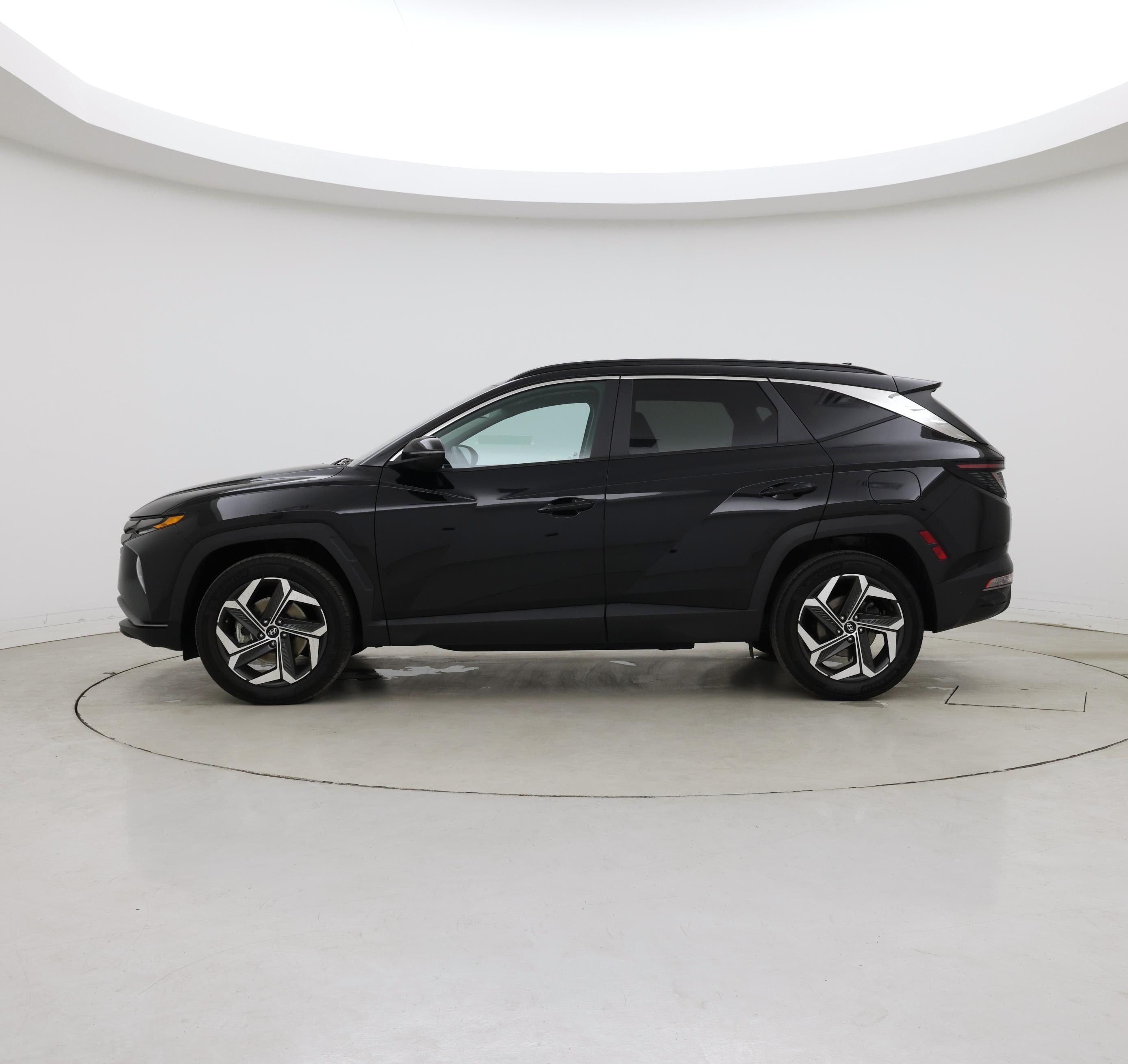 Thumbnail: 2022 Hyundai Tucson - 3