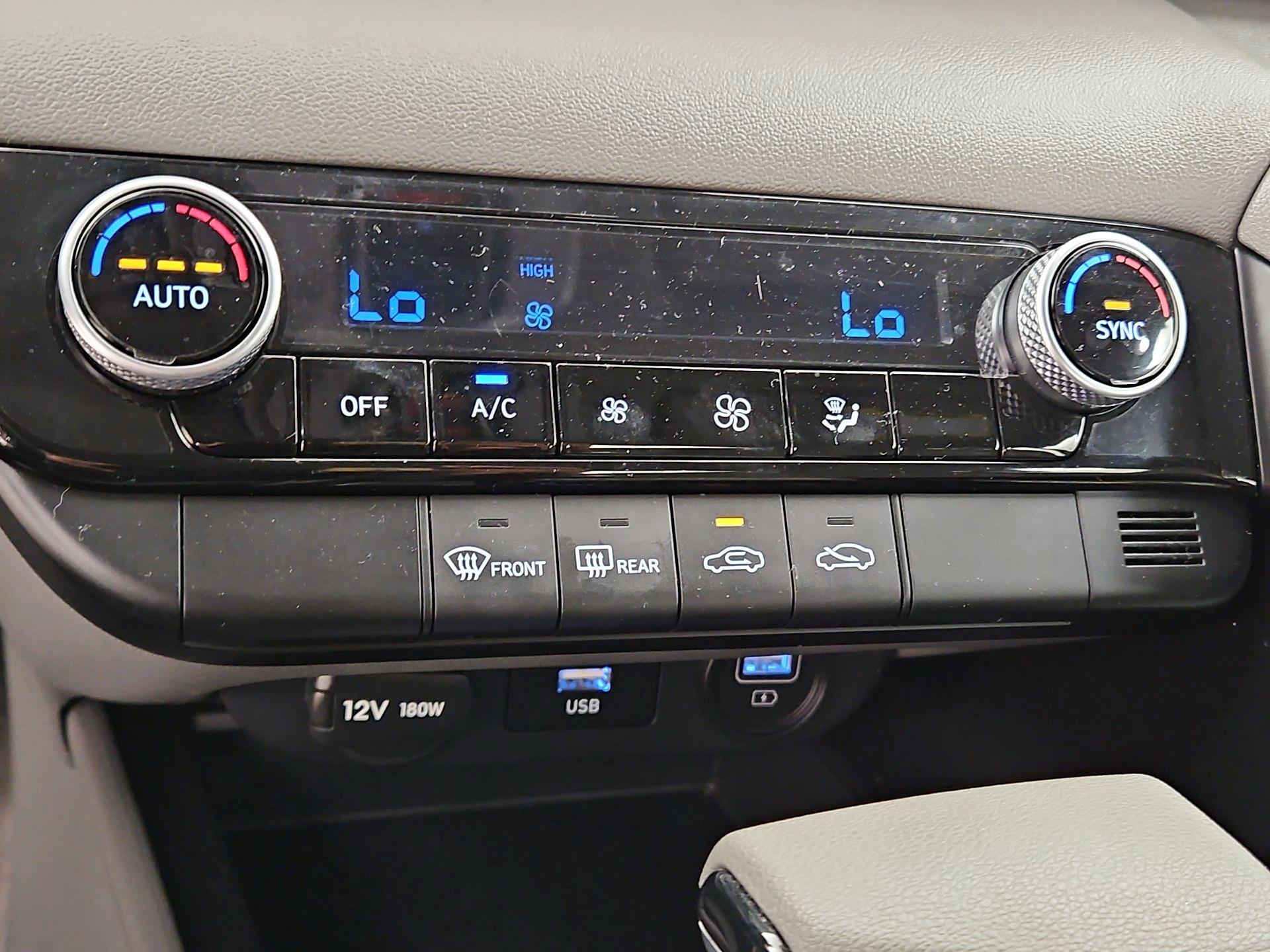 Thumbnail: 2023 Hyundai Elantra - 16
