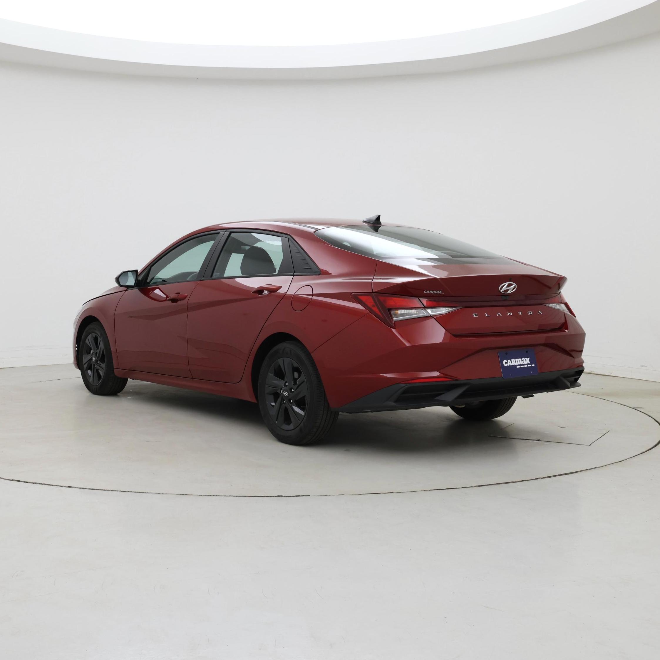 Thumbnail: 2023 Hyundai Elantra - 2