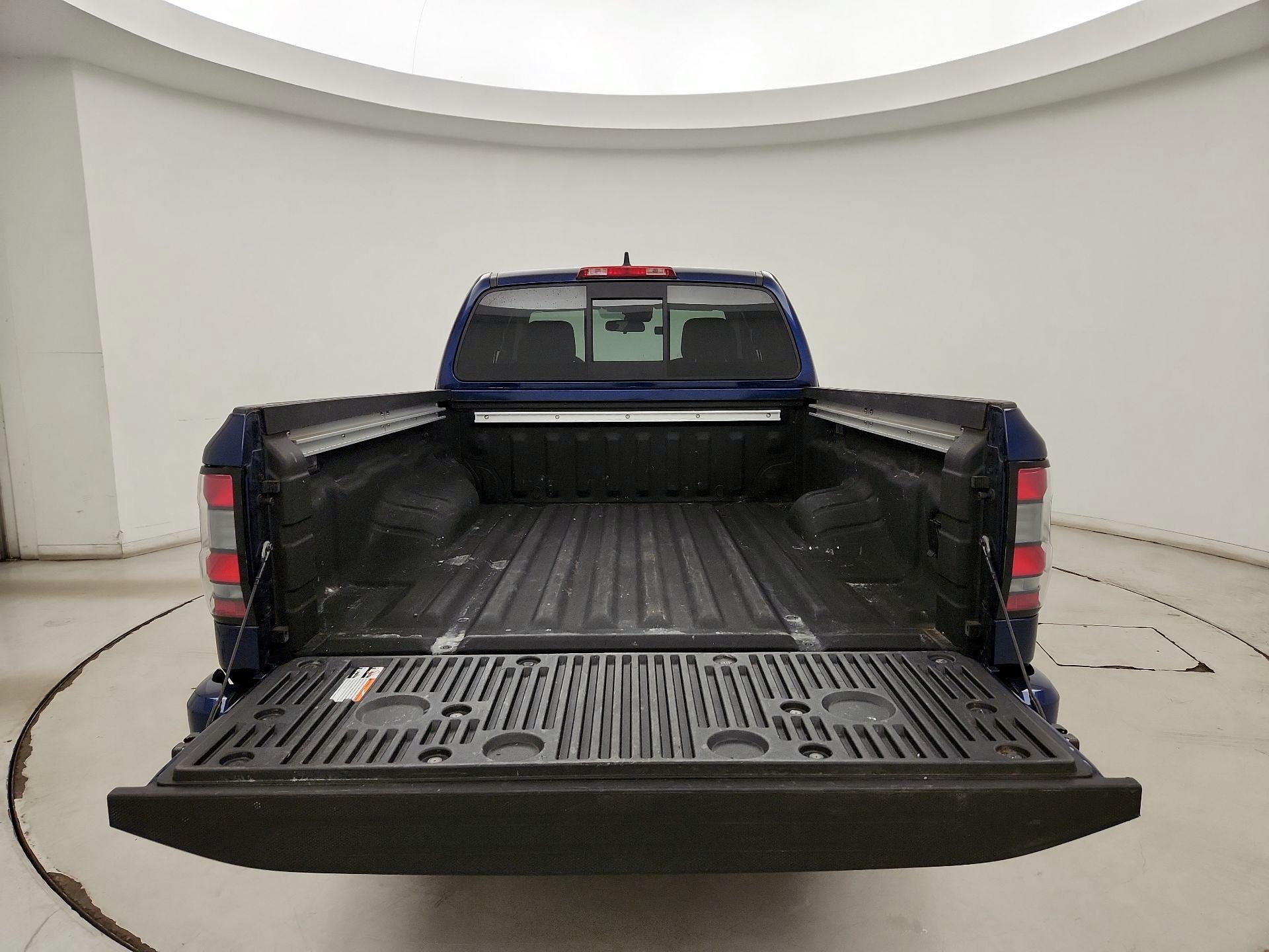 Thumbnail: 2022 Nissan Frontier - 20