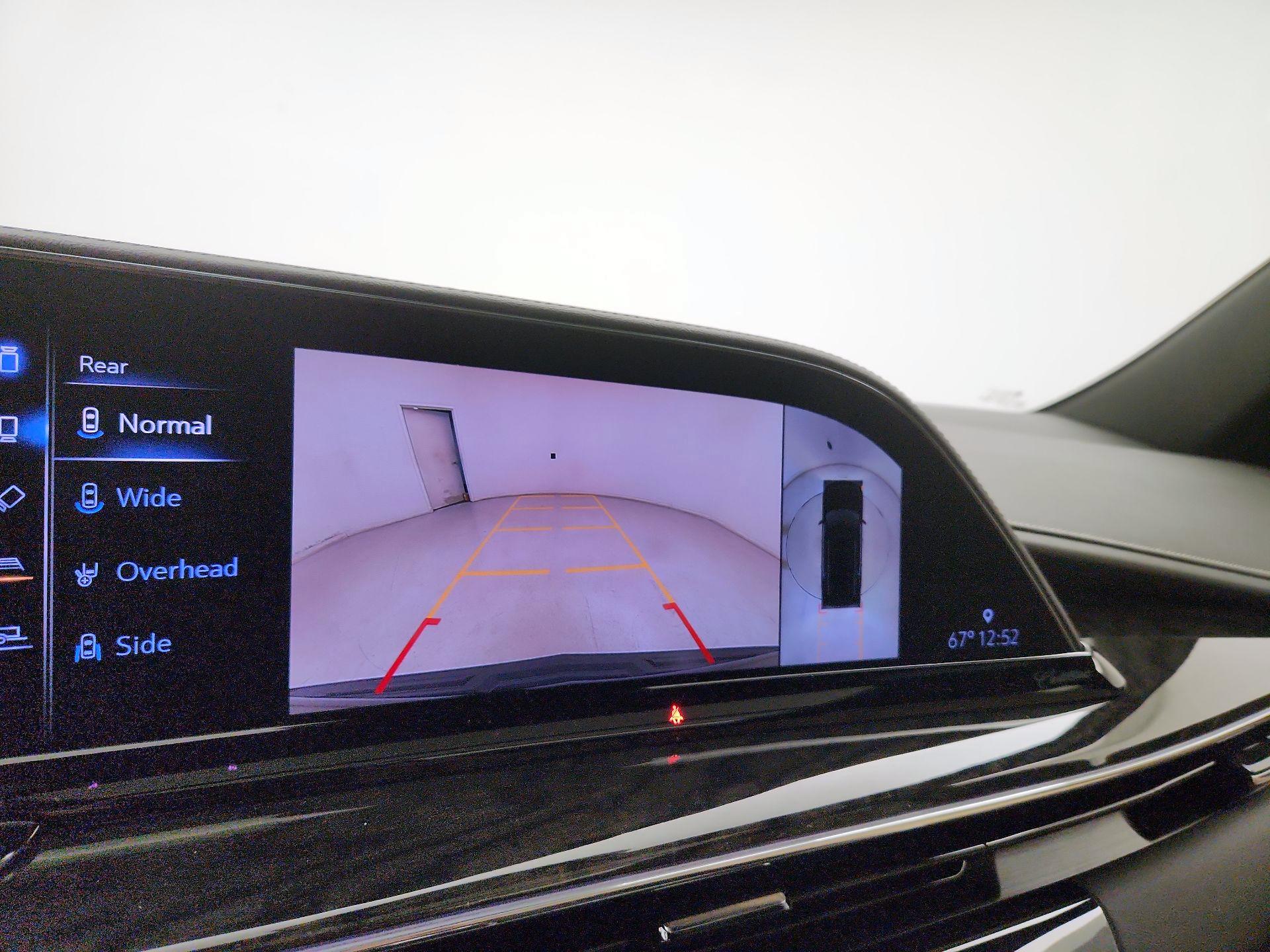 Thumbnail: 2024 Cadillac Escalade - 15