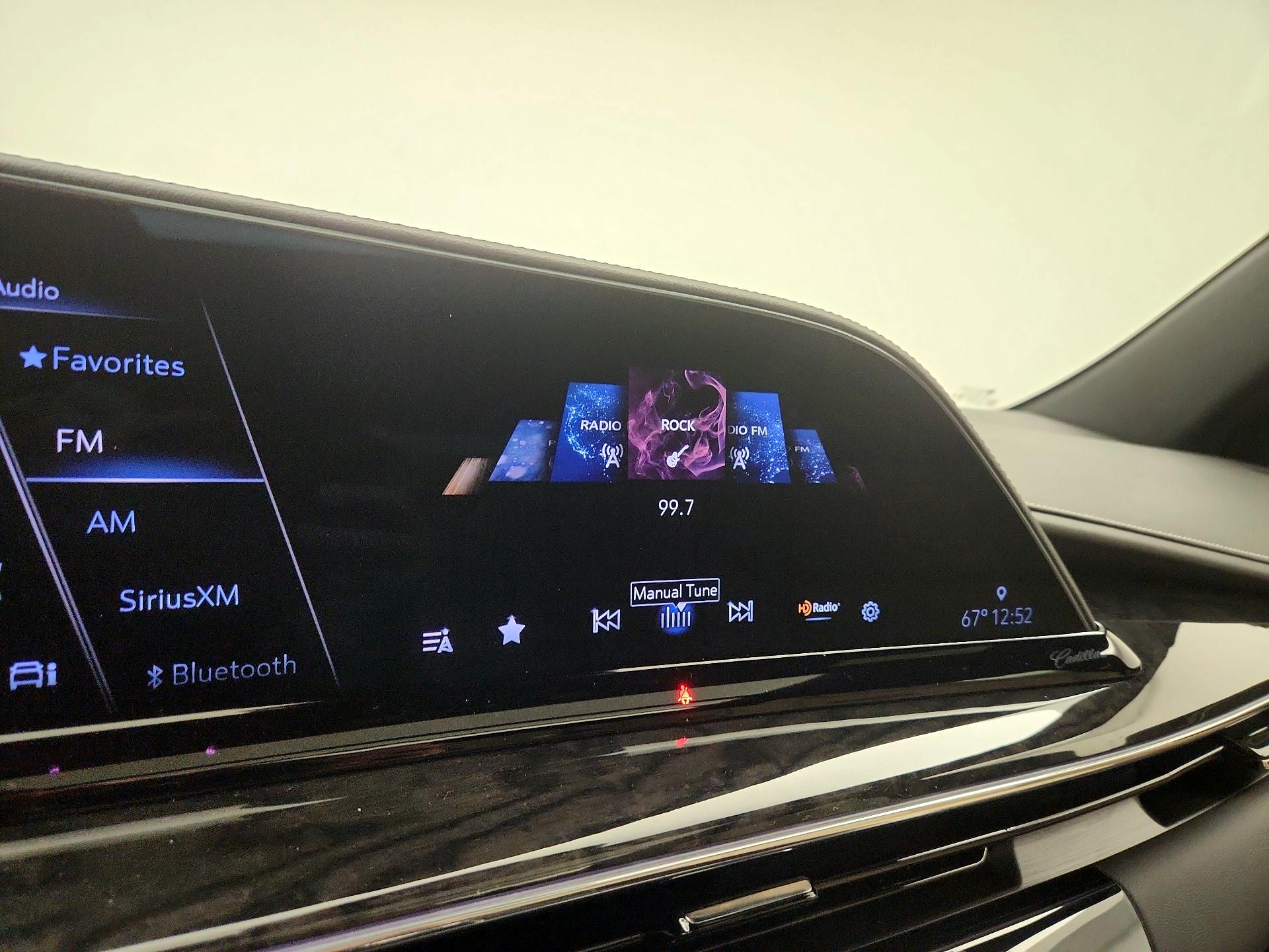 Thumbnail: 2024 Cadillac Escalade - 16