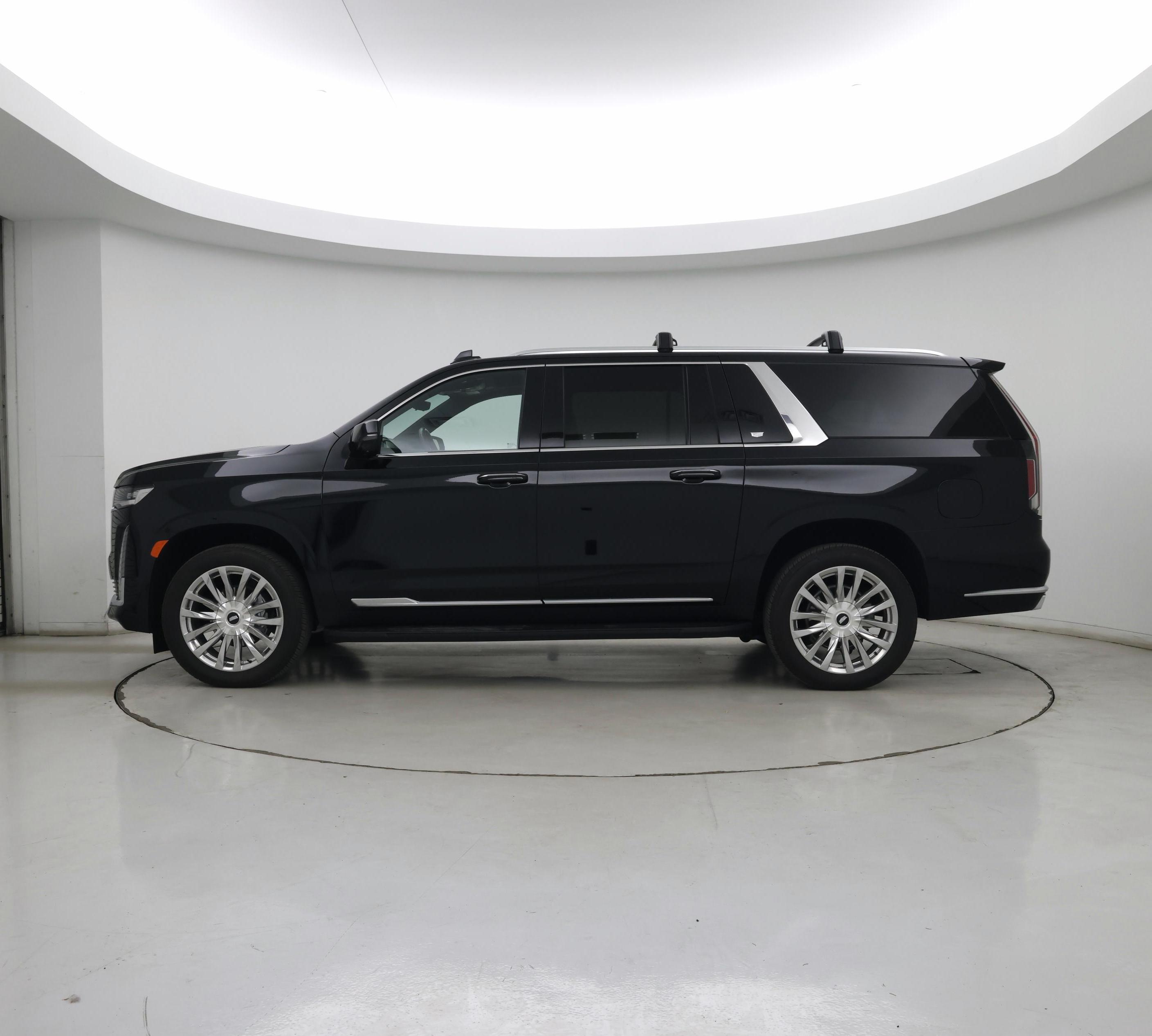 Thumbnail: 2024 Cadillac Escalade - 3
