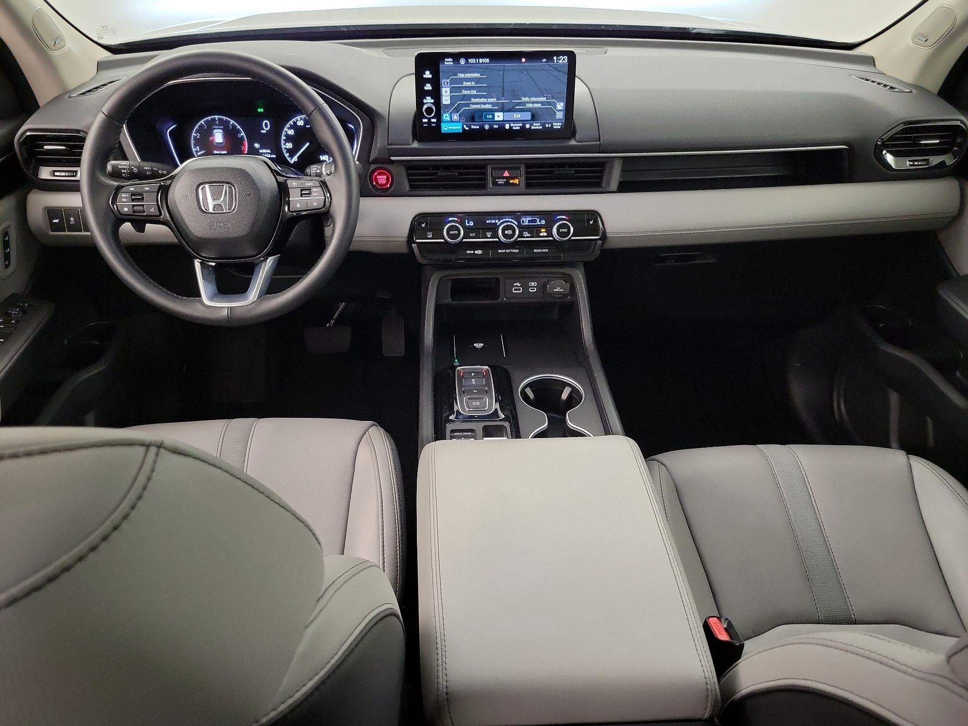 Thumbnail: 2025 Honda Pilot - 9