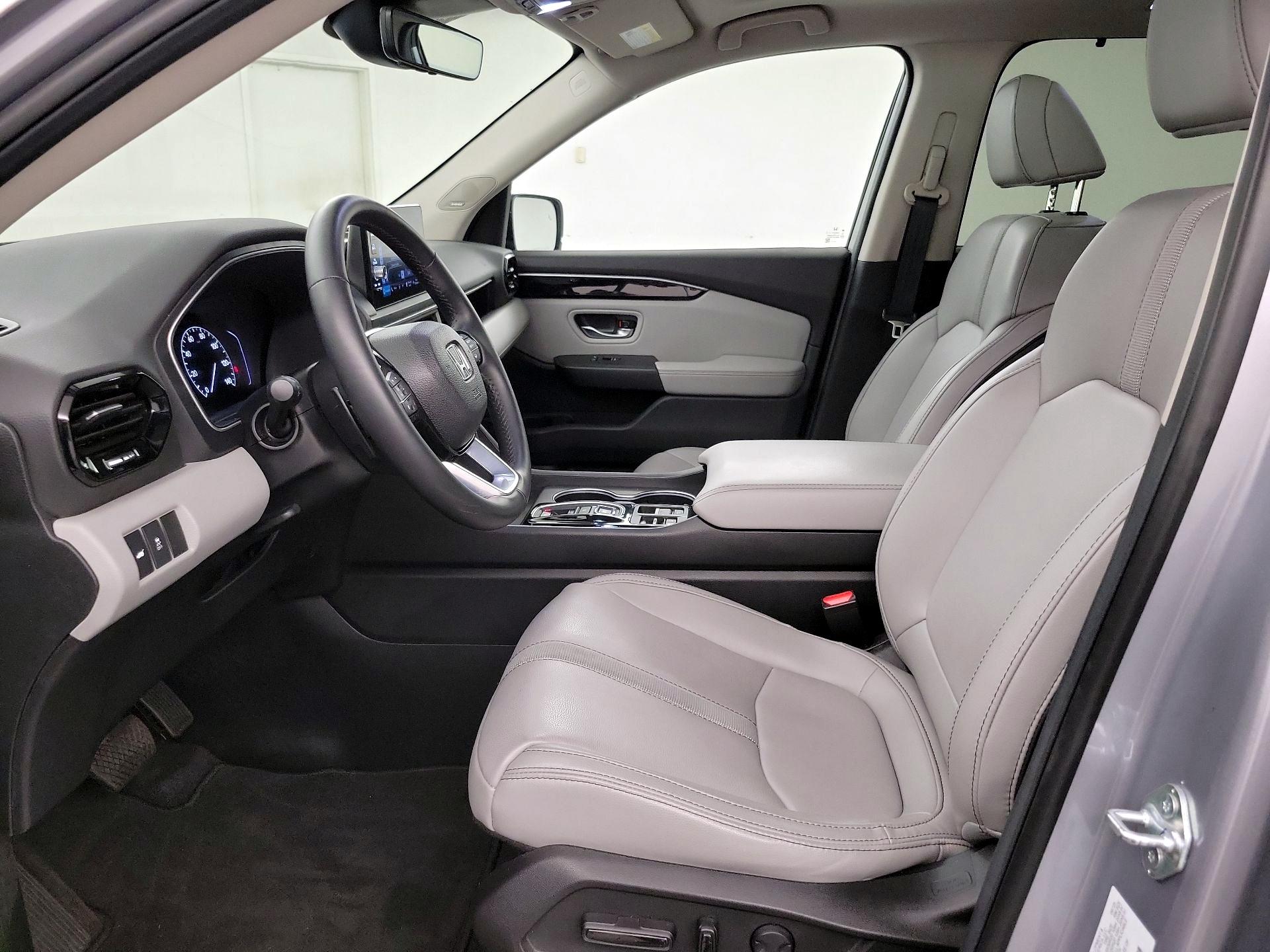 Thumbnail: 2025 Honda Pilot - 11