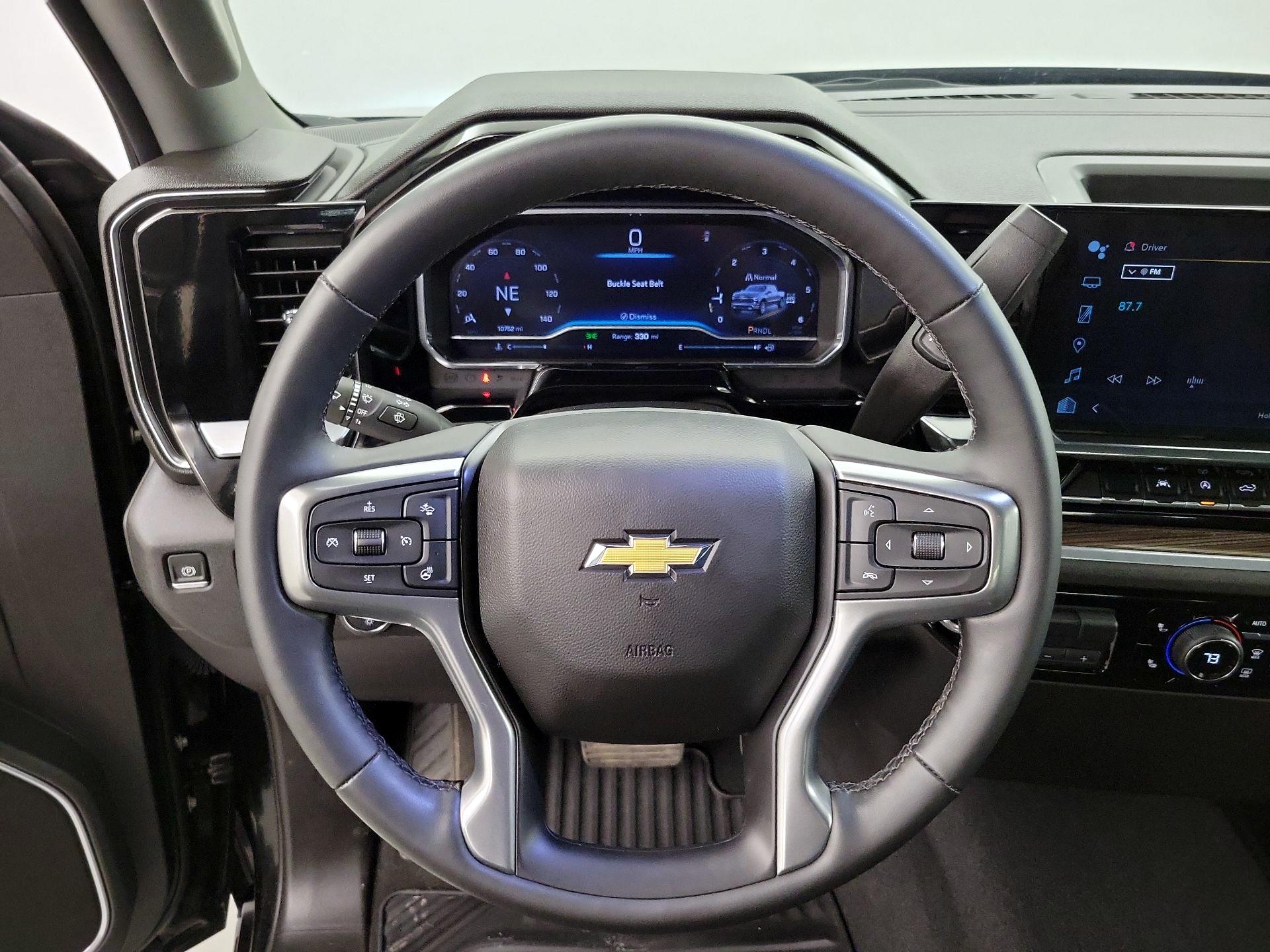 Thumbnail: 2025 Chevrolet Silverado 1500 - 10