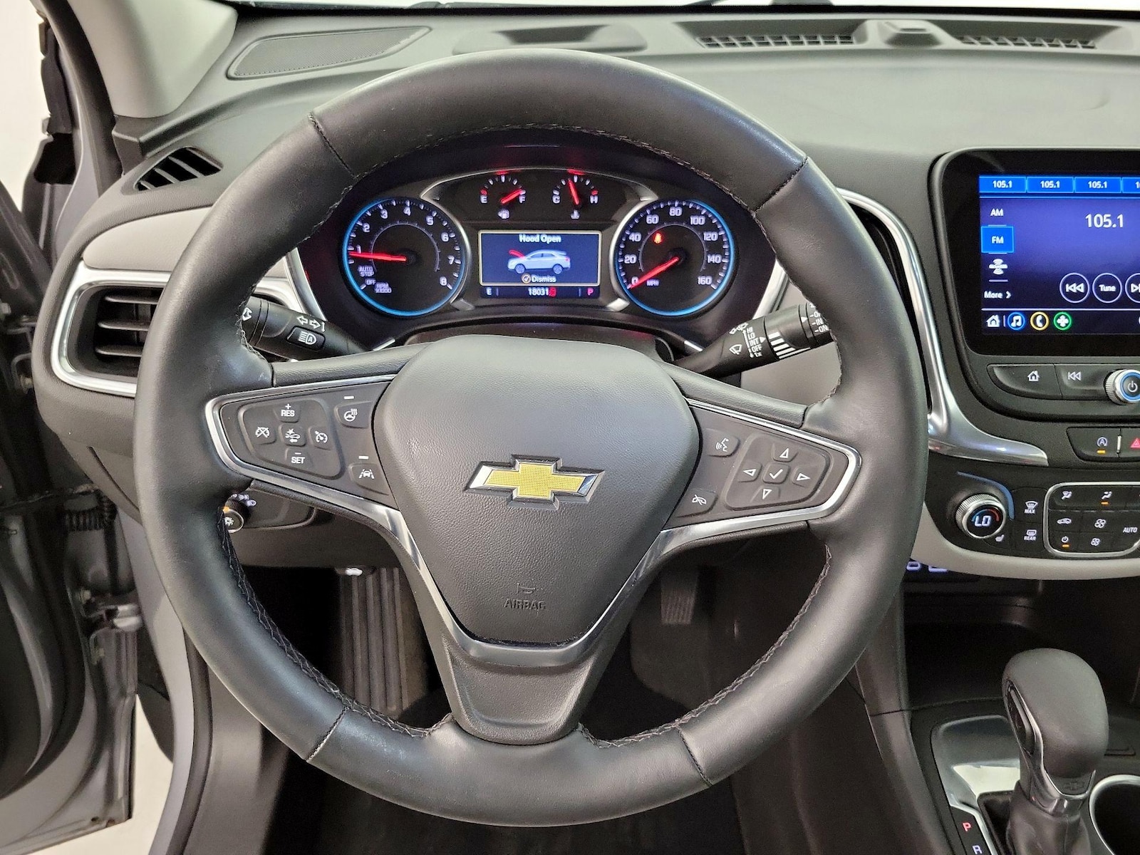 2024 Chevrolet Equinox LT - Photo 11