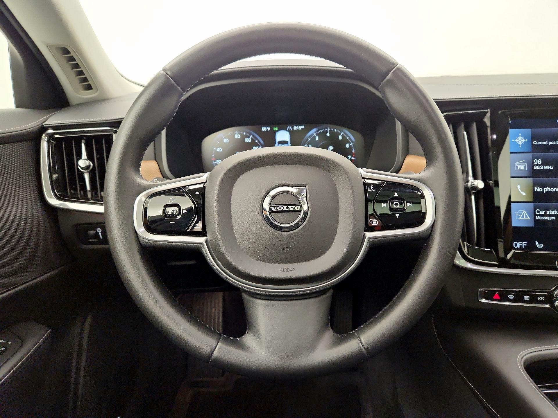 Thumbnail: 2018 Volvo S90 - 10