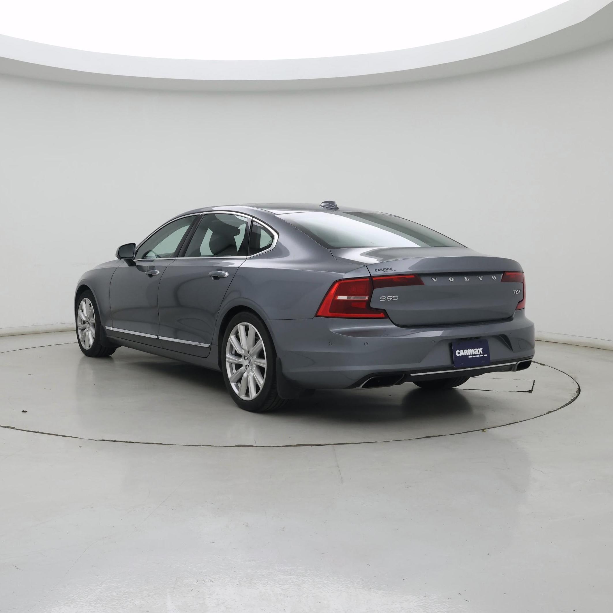 Thumbnail: 2018 Volvo S90 - 2