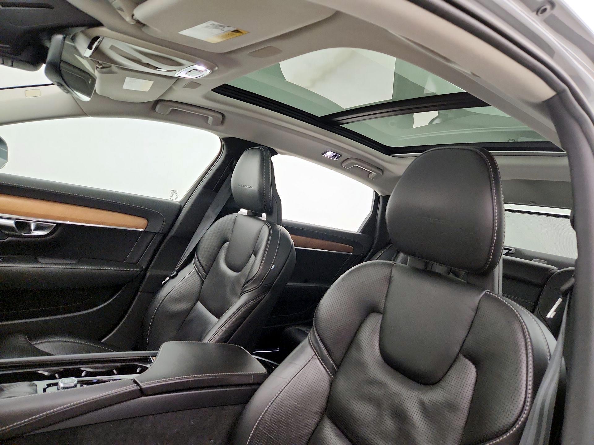 Thumbnail: 2018 Volvo S90 - 20