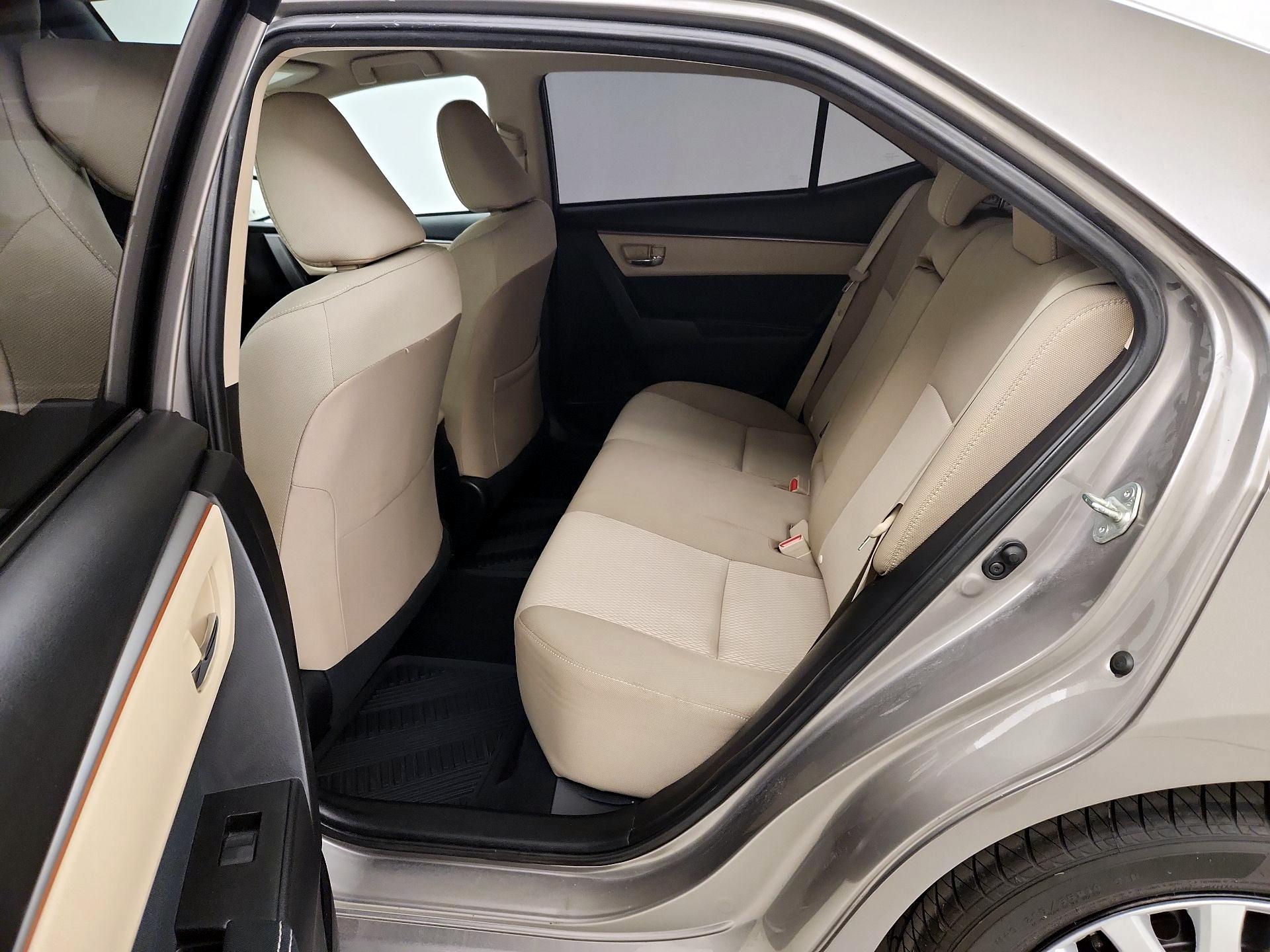 Thumbnail: 2015 Toyota Corolla - 19