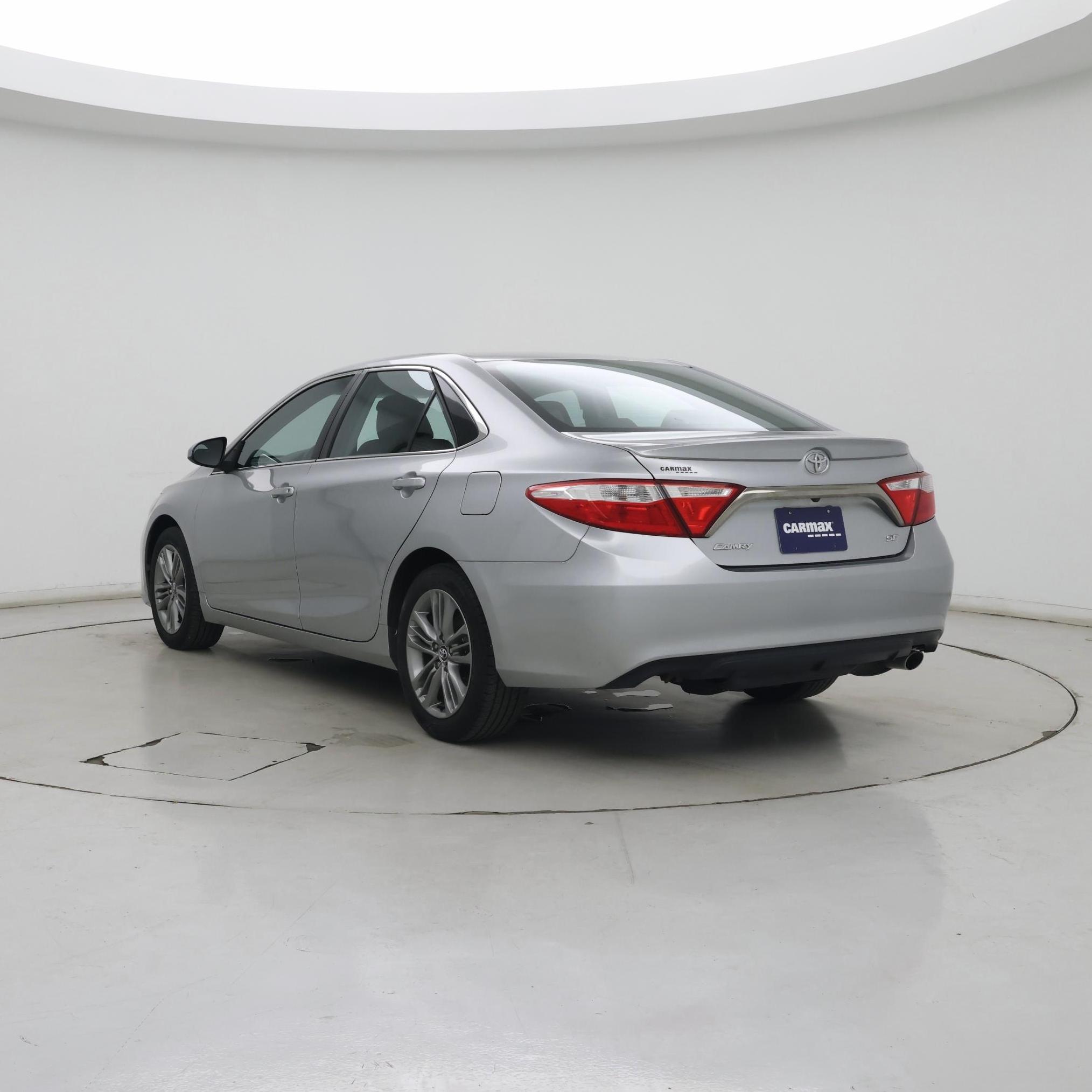 Thumbnail: 2016 Toyota Camry - 2