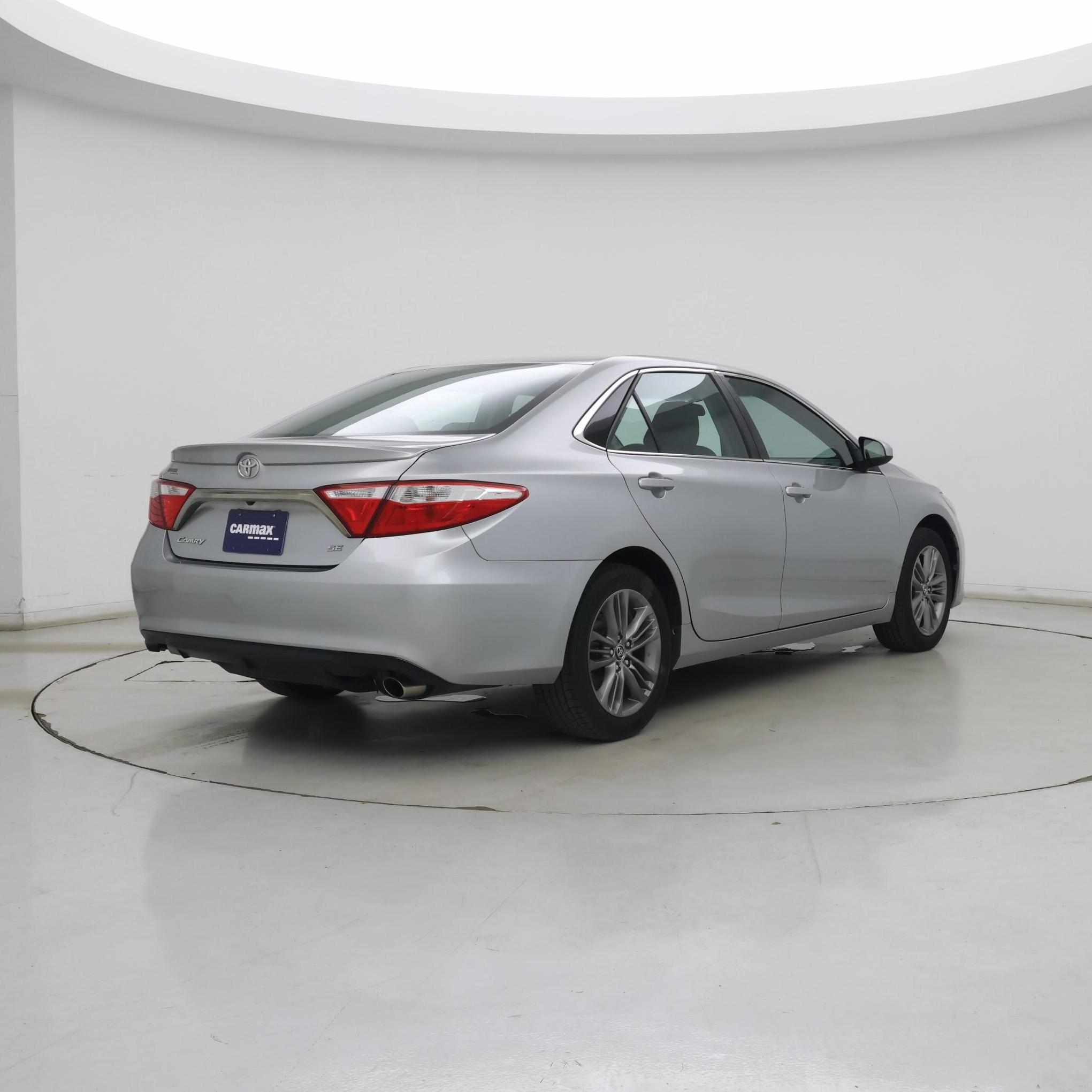 Thumbnail: 2016 Toyota Camry - 8