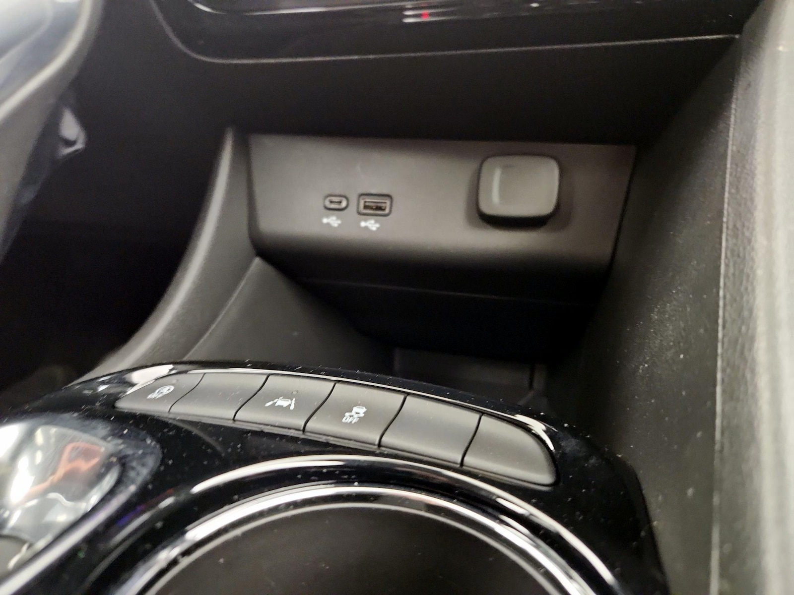 2026 Buick Encore GX Sport Touring - Photo 18