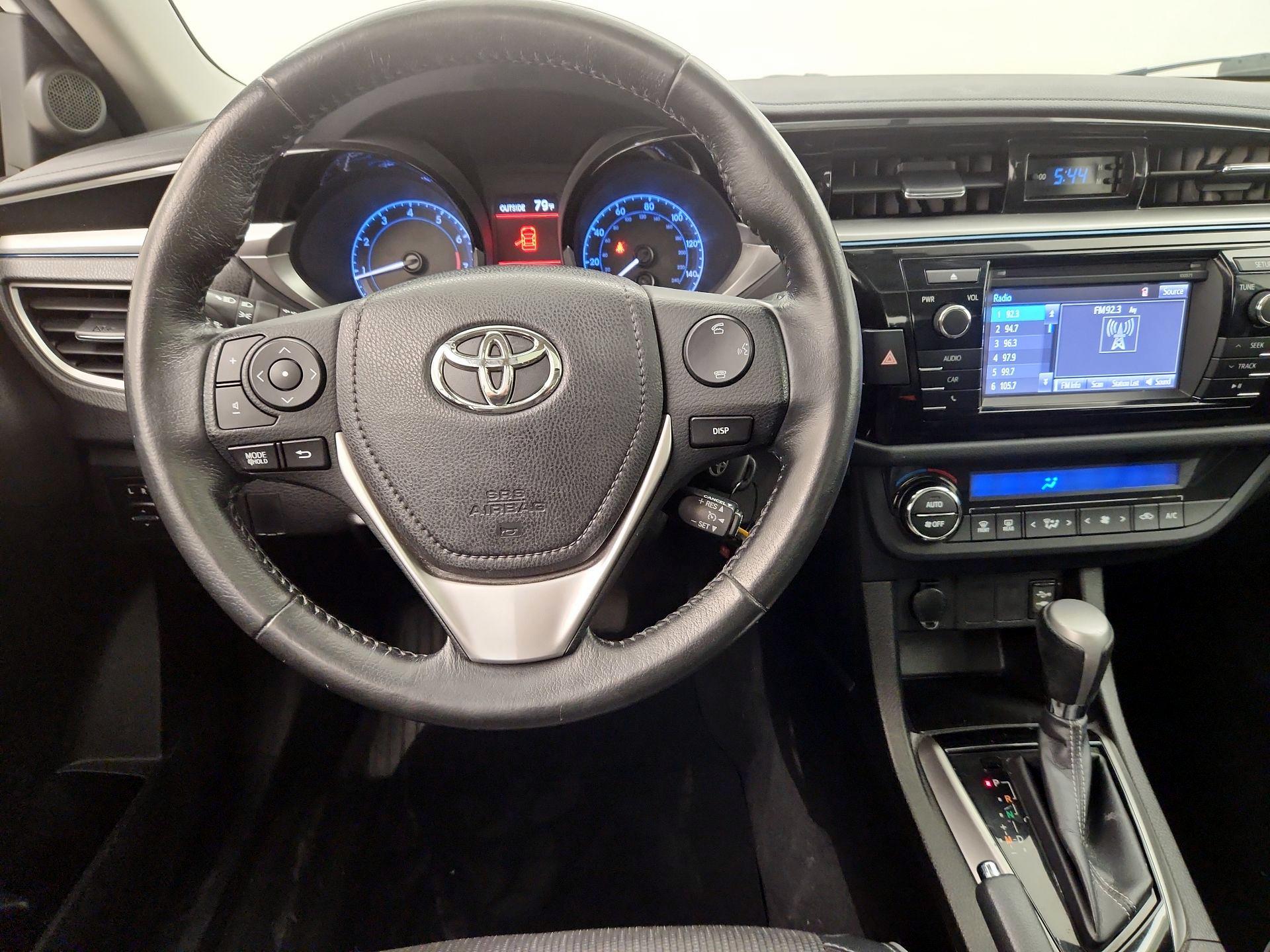 Thumbnail: 2016 Toyota Corolla - 10