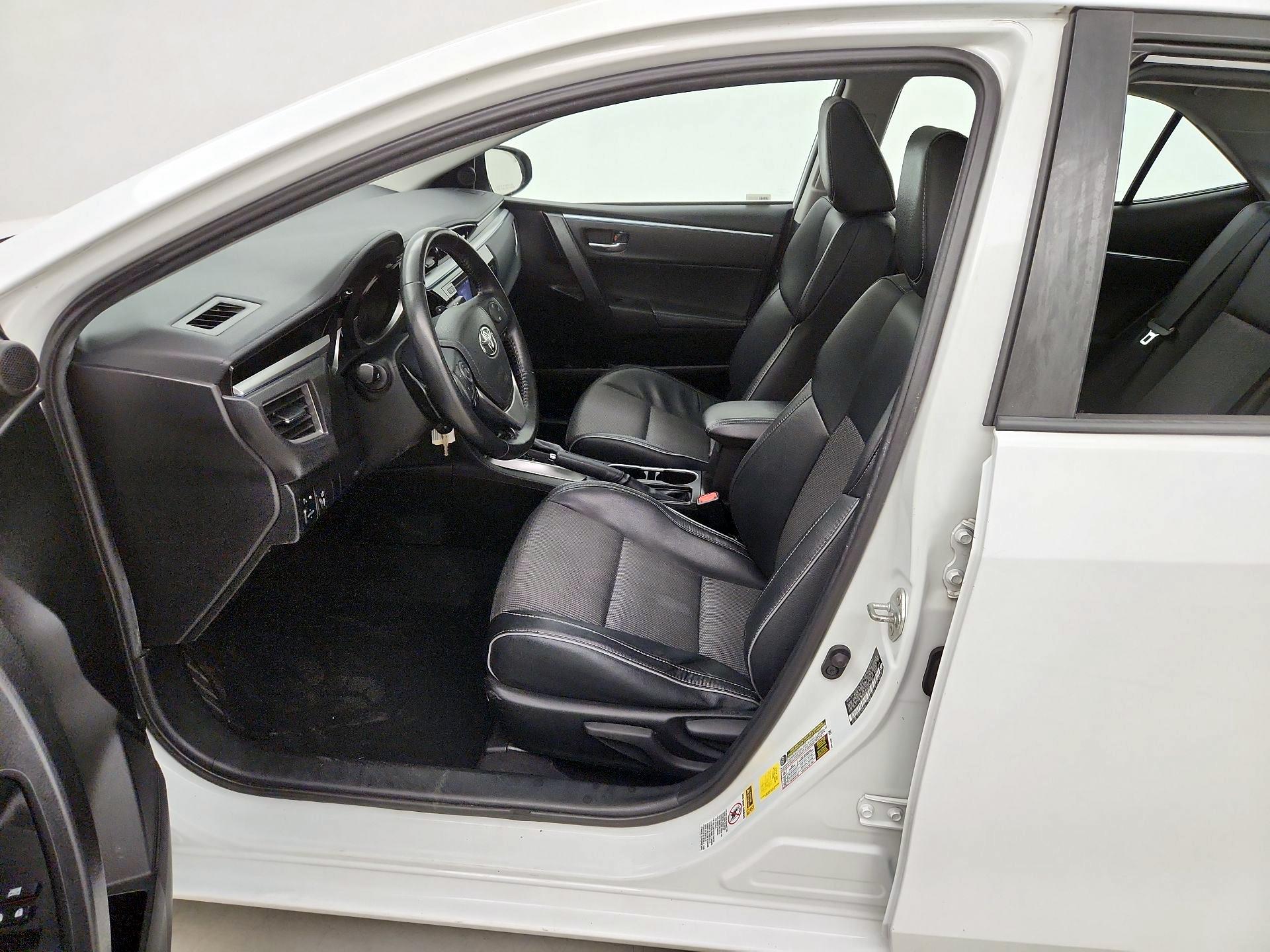 Thumbnail: 2016 Toyota Corolla - 11