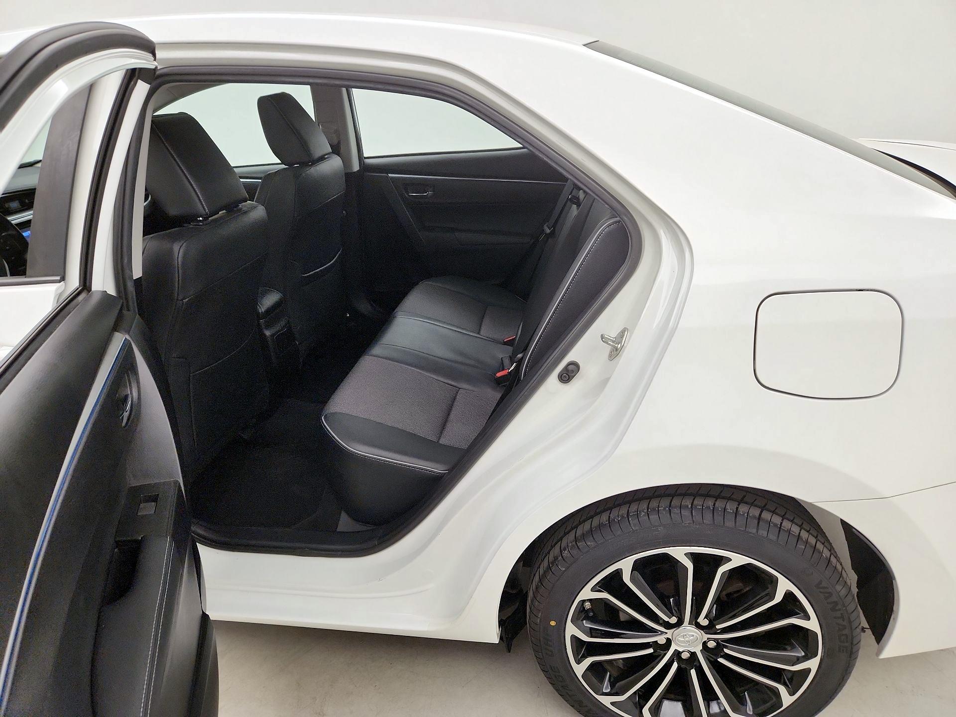 Thumbnail: 2016 Toyota Corolla - 20